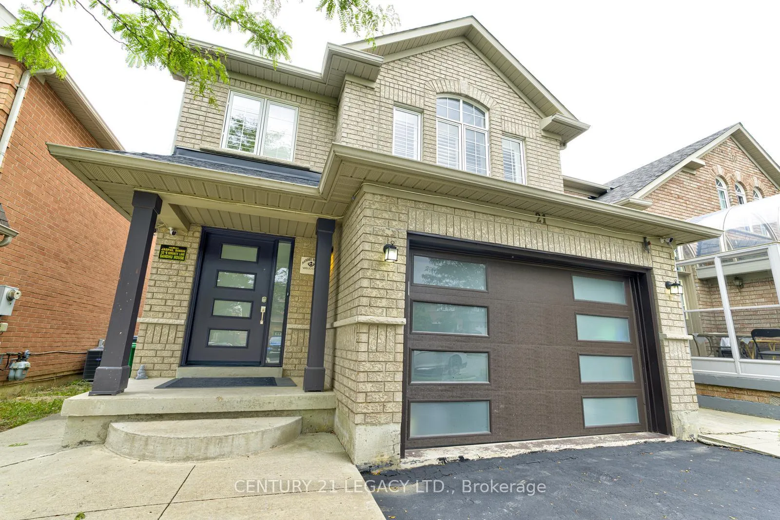 Photo 3 of 21 Serenity Lane, Brampton, Sandringham-Wellington — HOMEH