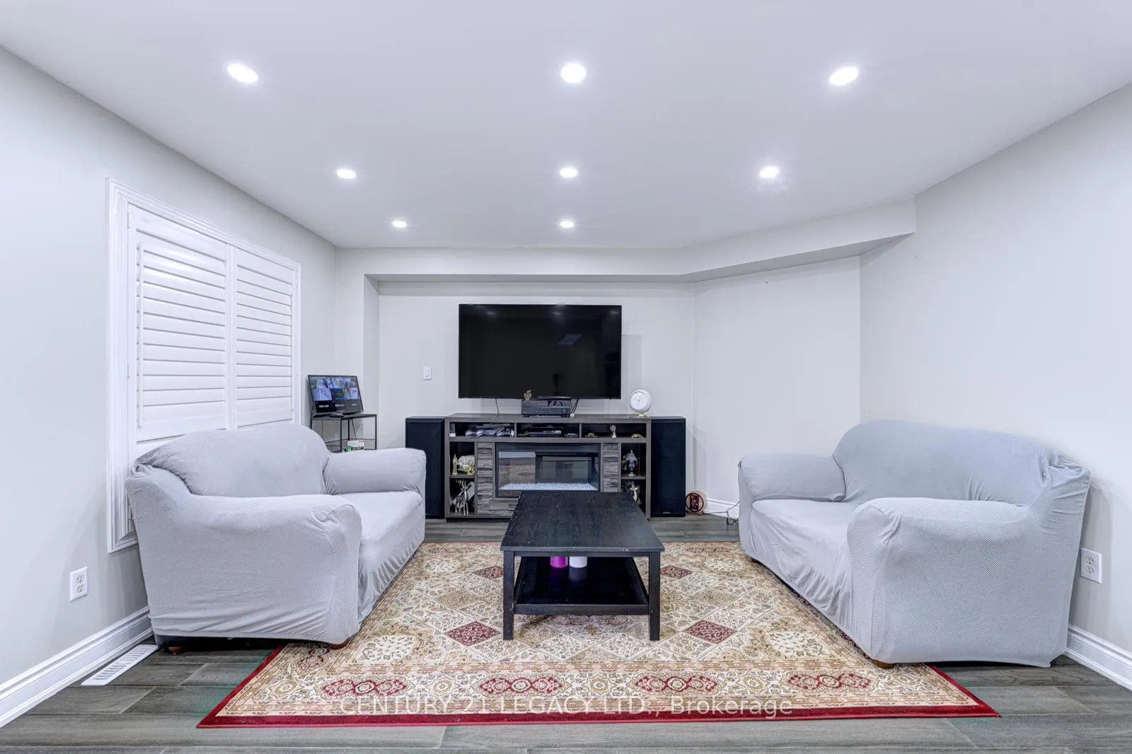 Photo 19 of 21 Serenity Lane, Brampton, Sandringham-Wellington — HOMEH