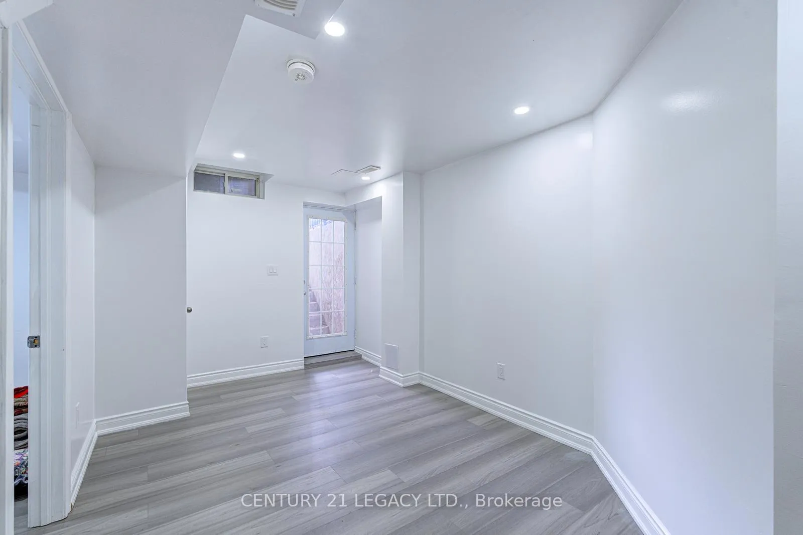 Photo 40 of 21 Serenity Lane, Brampton, Sandringham-Wellington — HOMEH