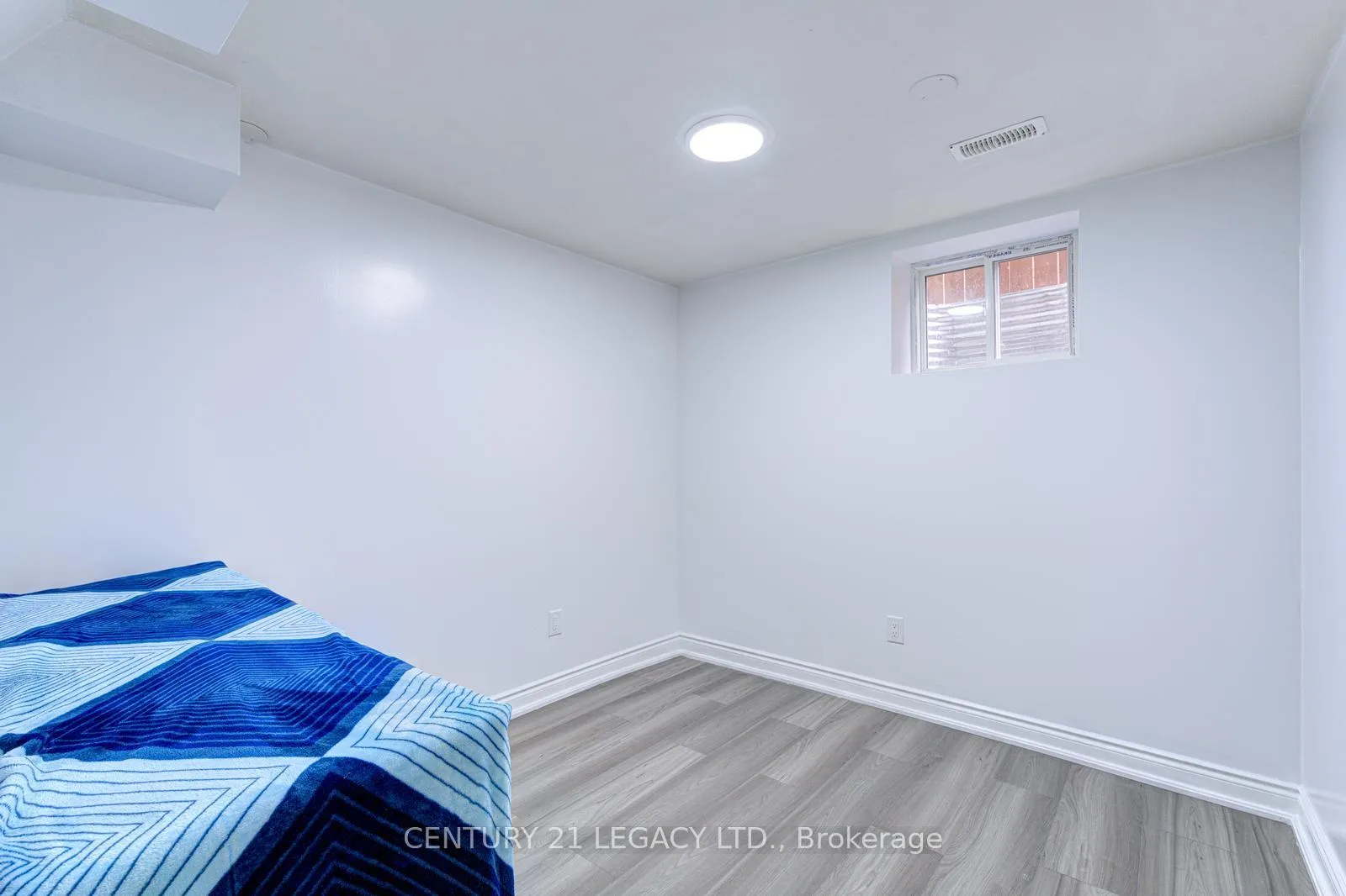 Photo 43 of 21 Serenity Lane, Brampton, Sandringham-Wellington — HOMEH