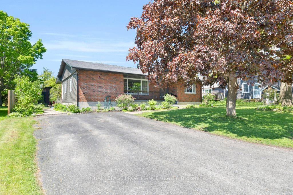 Photo 2 of 44 Emma Street, Stirling-Rawdon, Stirling Ward — HOMEH