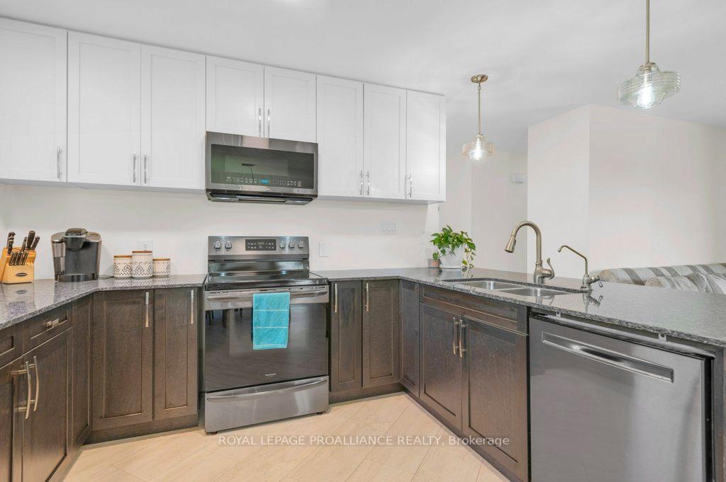 Photo 14 of 44 Emma Street, Stirling-Rawdon, Stirling Ward — HOMEH