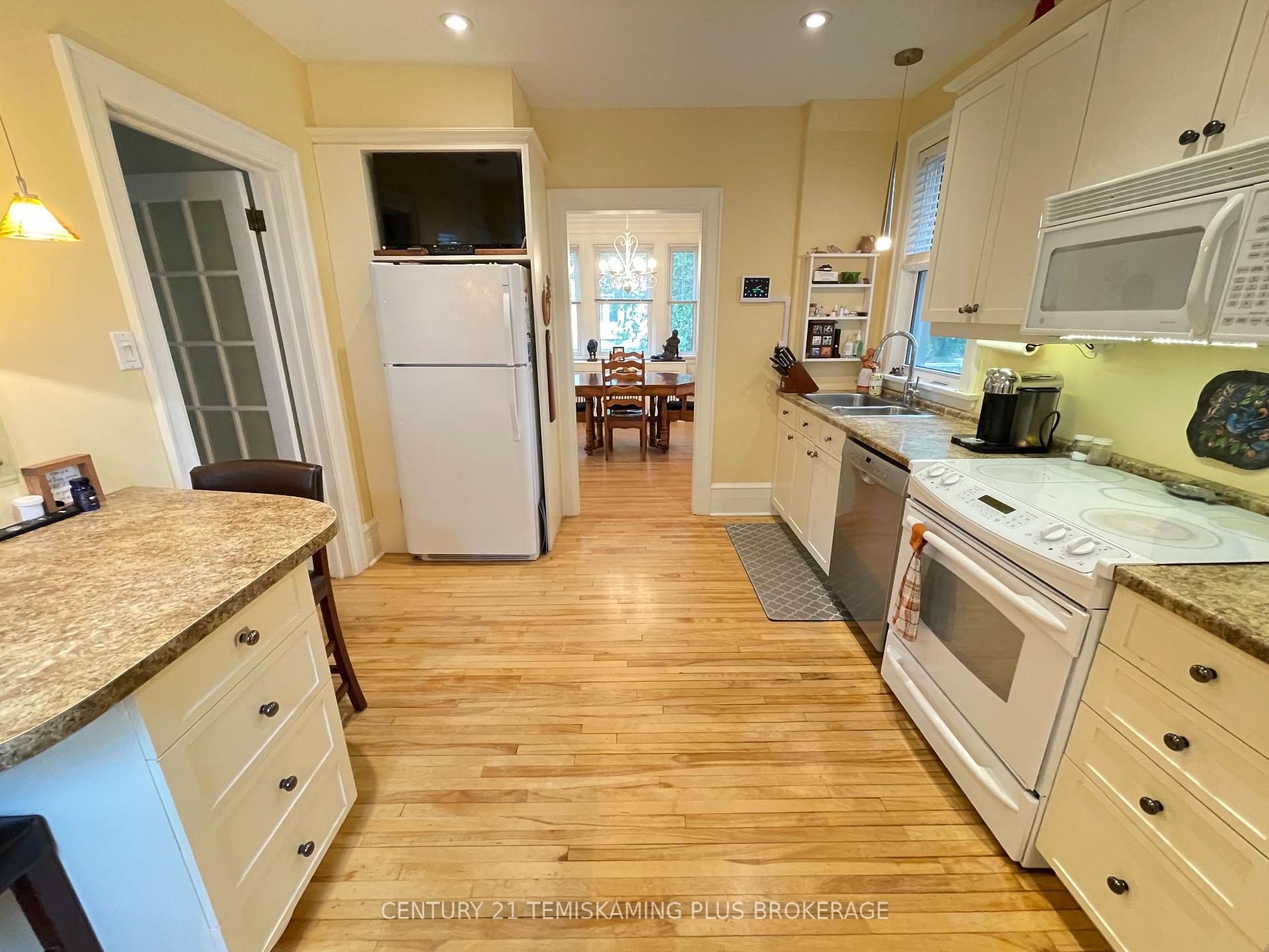 Photo 35 of 199 Farah Avenue, Temiskaming Shores, New Liskeard — HOMEH