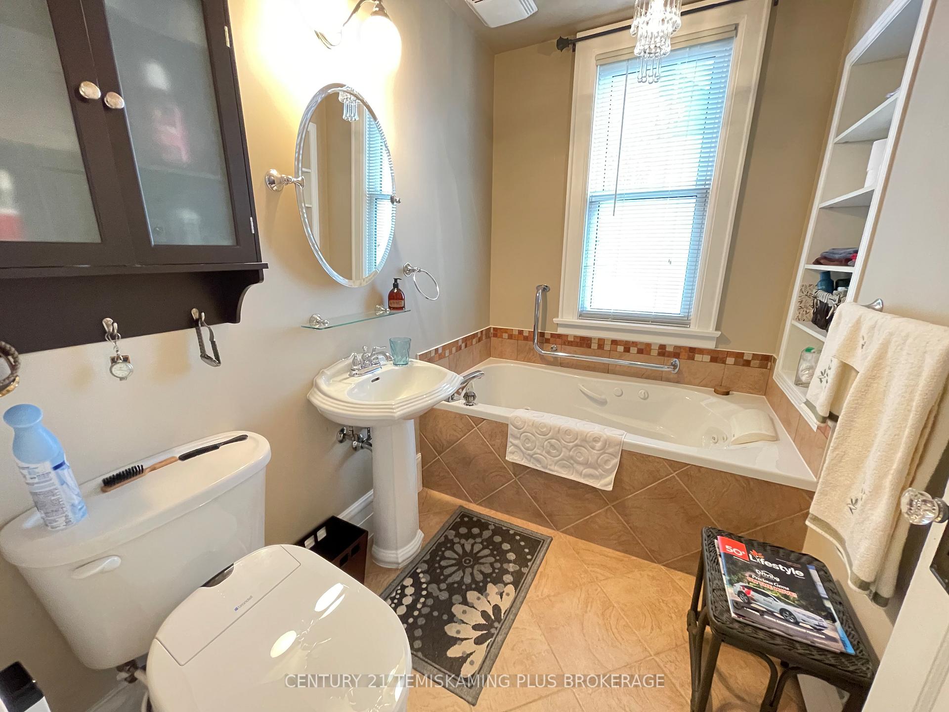 Photo 43 of 199 Farah Avenue, Temiskaming Shores, New Liskeard — HOMEH