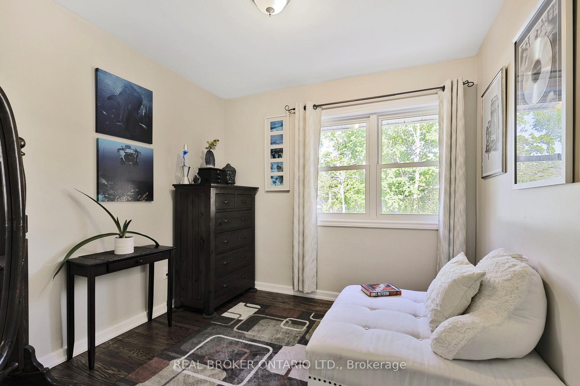 Photo 16 of 90 Johnson Street, Barrie, Codrington — HOMEH