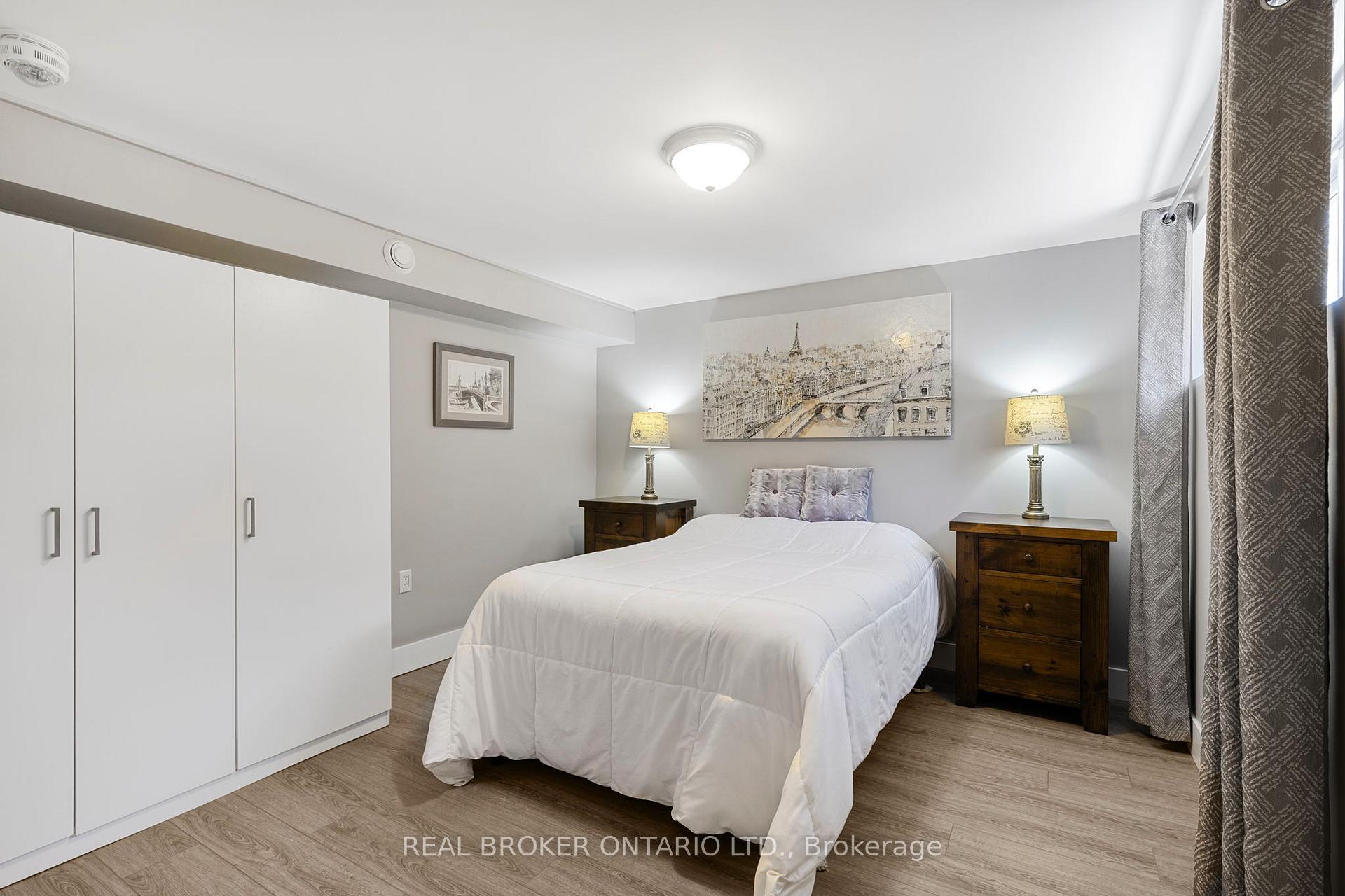 Photo 21 of 90 Johnson Street, Barrie, Codrington — HOMEH