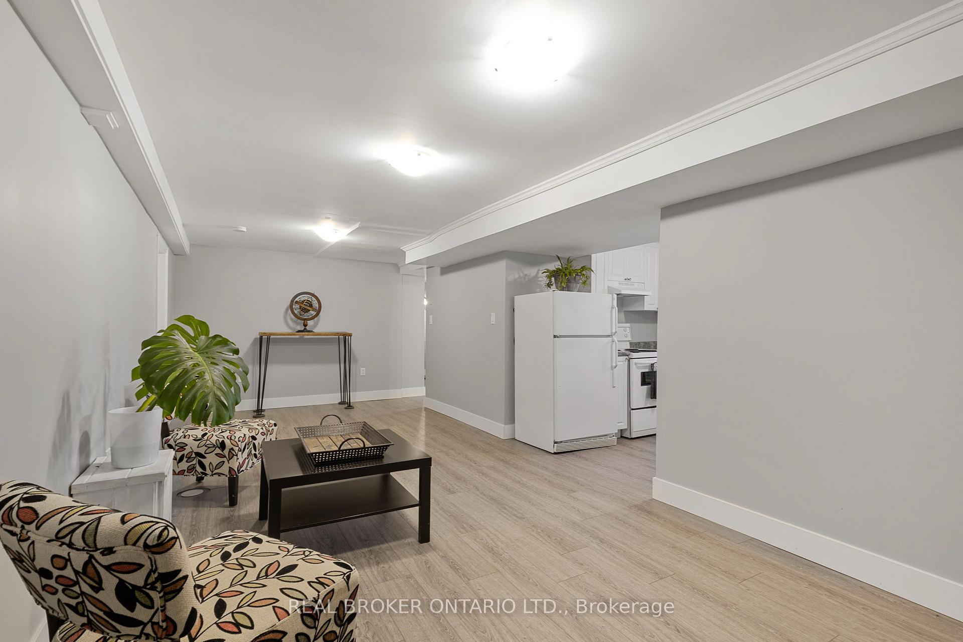 Photo 27 of 90 Johnson Street, Barrie, Codrington — HOMEH