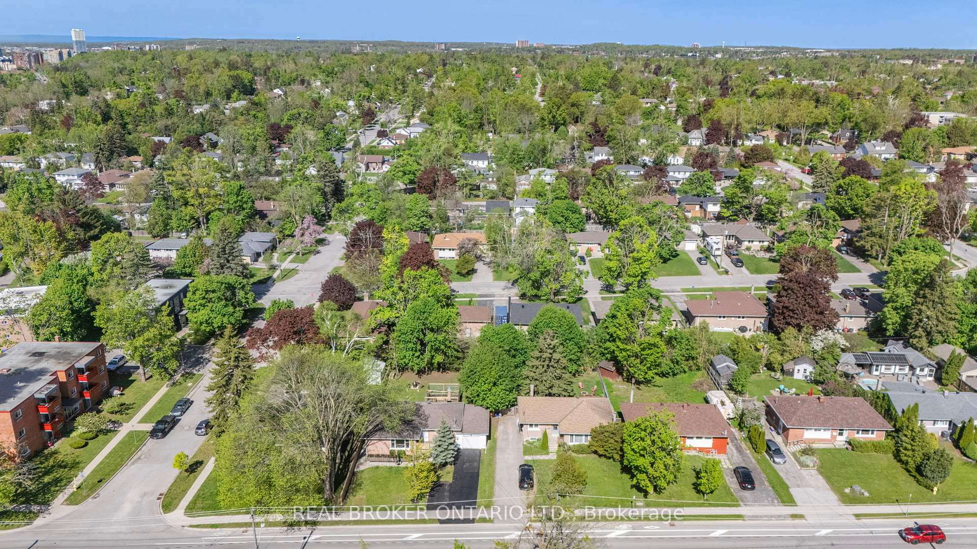 Photo 40 of 90 Johnson Street, Barrie, Codrington — HOMEH