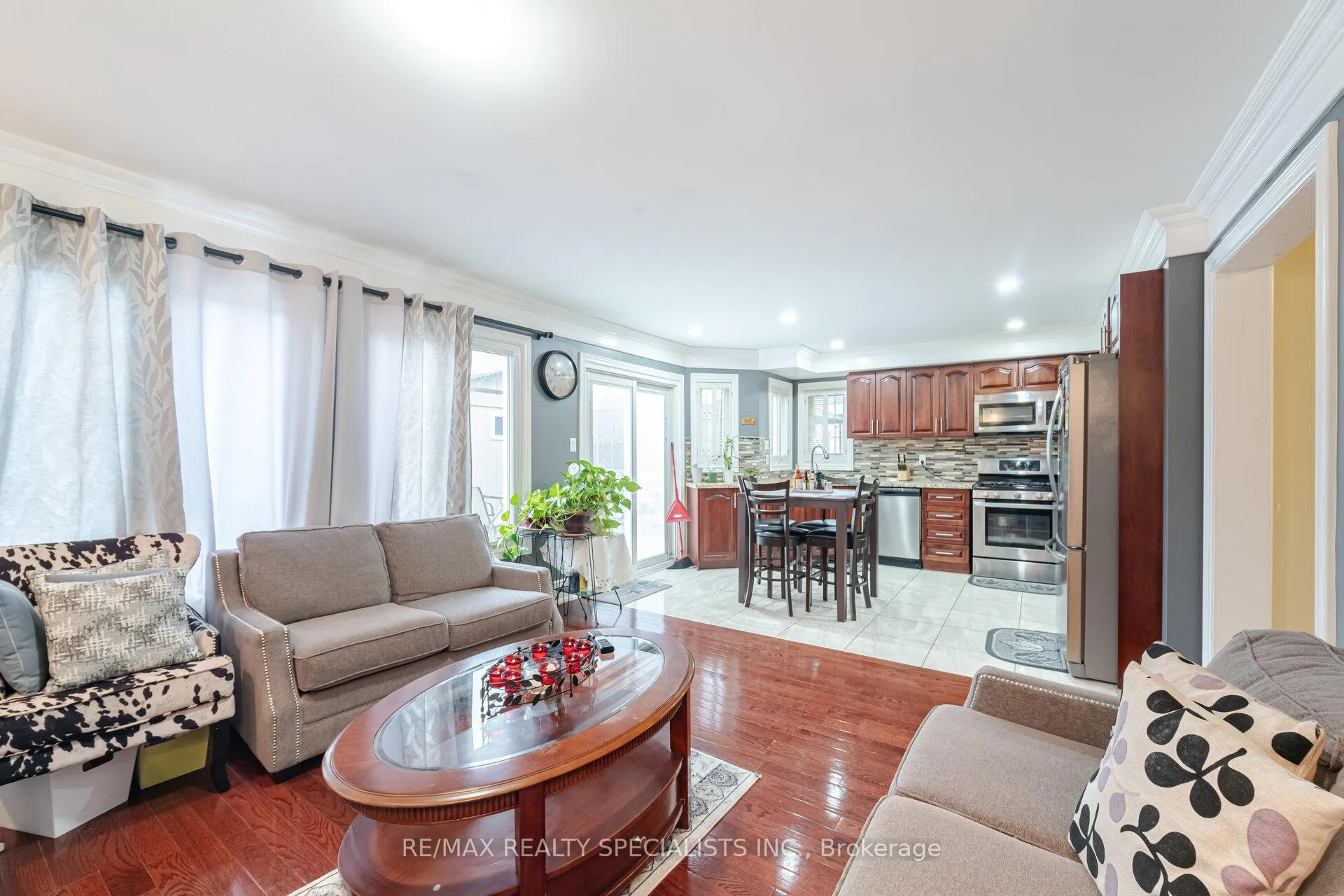 Photo 7 of 6 Chadwick Street, Brampton, Fletcher's West — HOMEH