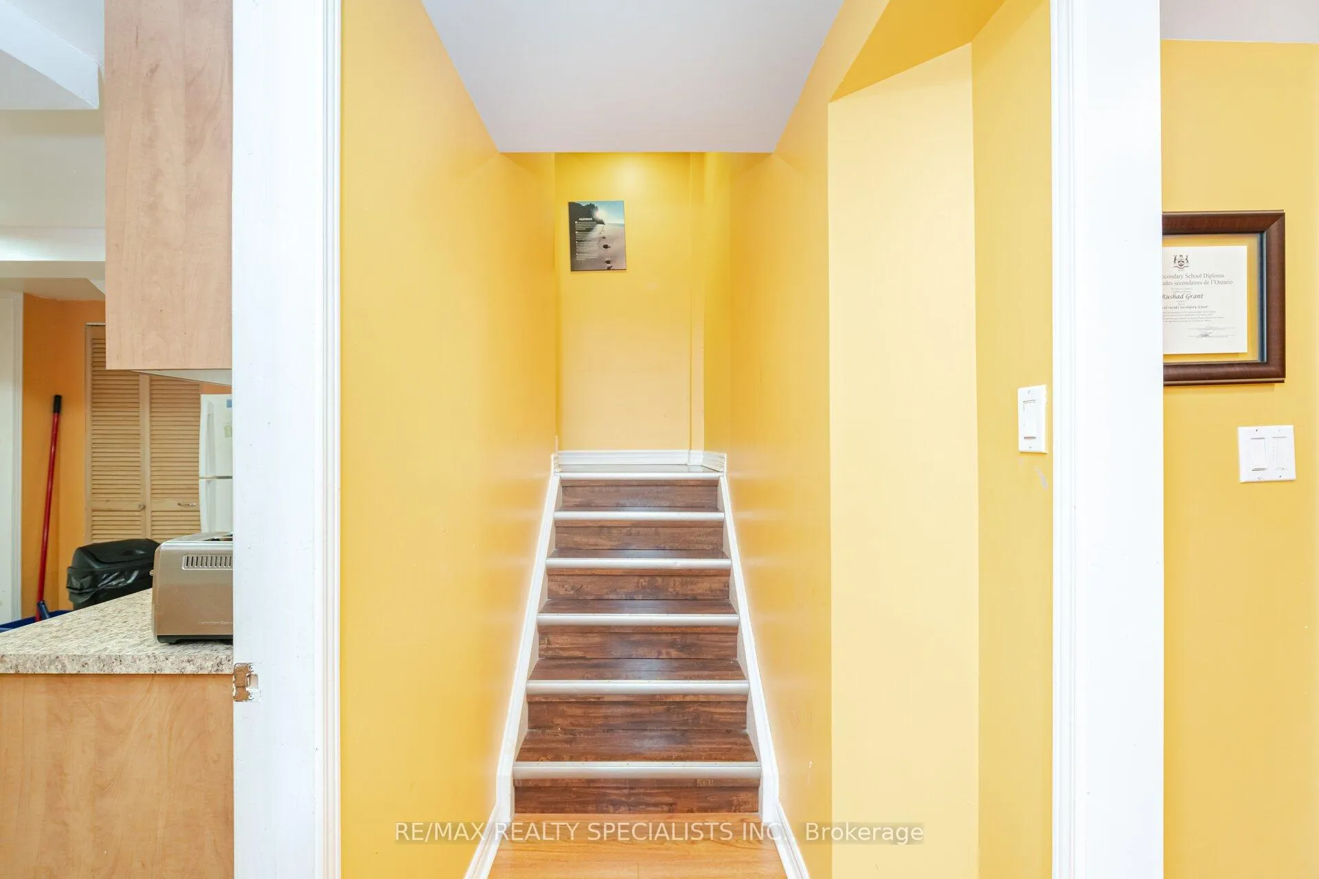 Photo 23 of 6 Chadwick Street, Brampton, Fletcher's West — HOMEH