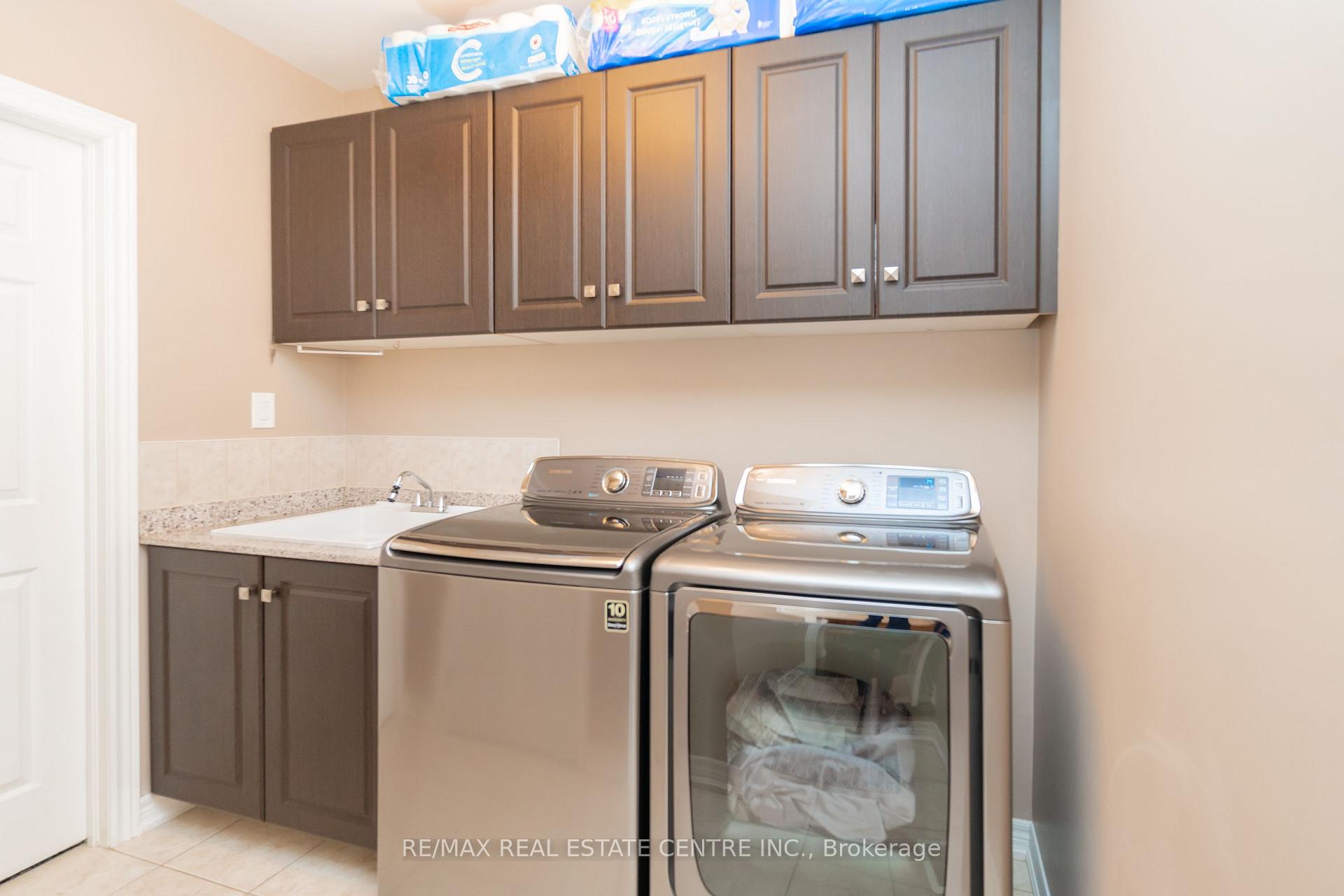 Photo 23 of 18 Rampart Drive, Brampton, Vales of Castlemore North — HOMEH