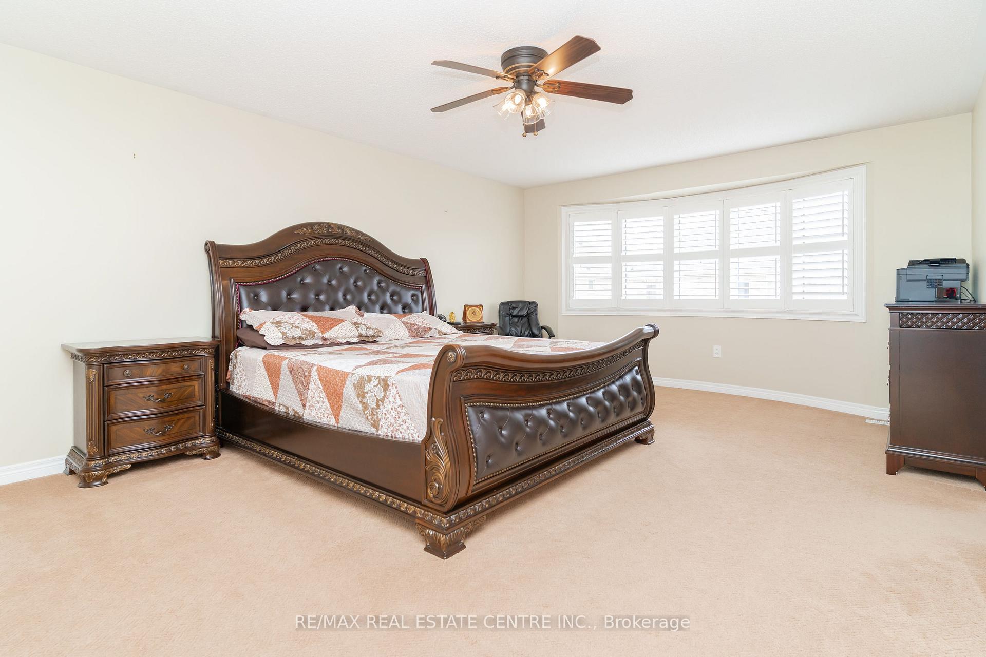 Photo 21 of 18 Rampart Drive, Brampton, Vales of Castlemore North — HOMEH
