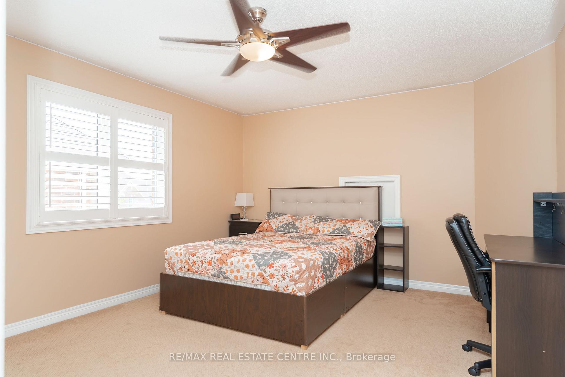 Photo 26 of 18 Rampart Drive, Brampton, Vales of Castlemore North — HOMEH