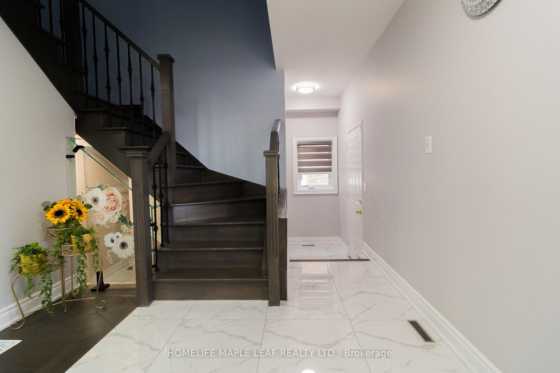 Photo 6 of 61 Seclusion Crescent, Brampton, Sandringham-Wellington — HOMEH