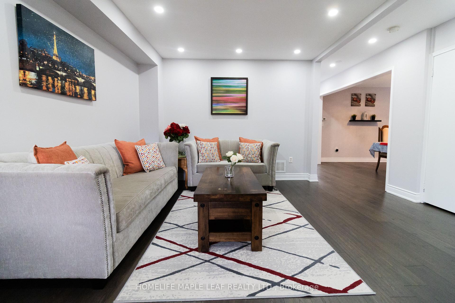 Photo 2 of 61 Seclusion Crescent, Brampton, Sandringham-Wellington — HOMEH