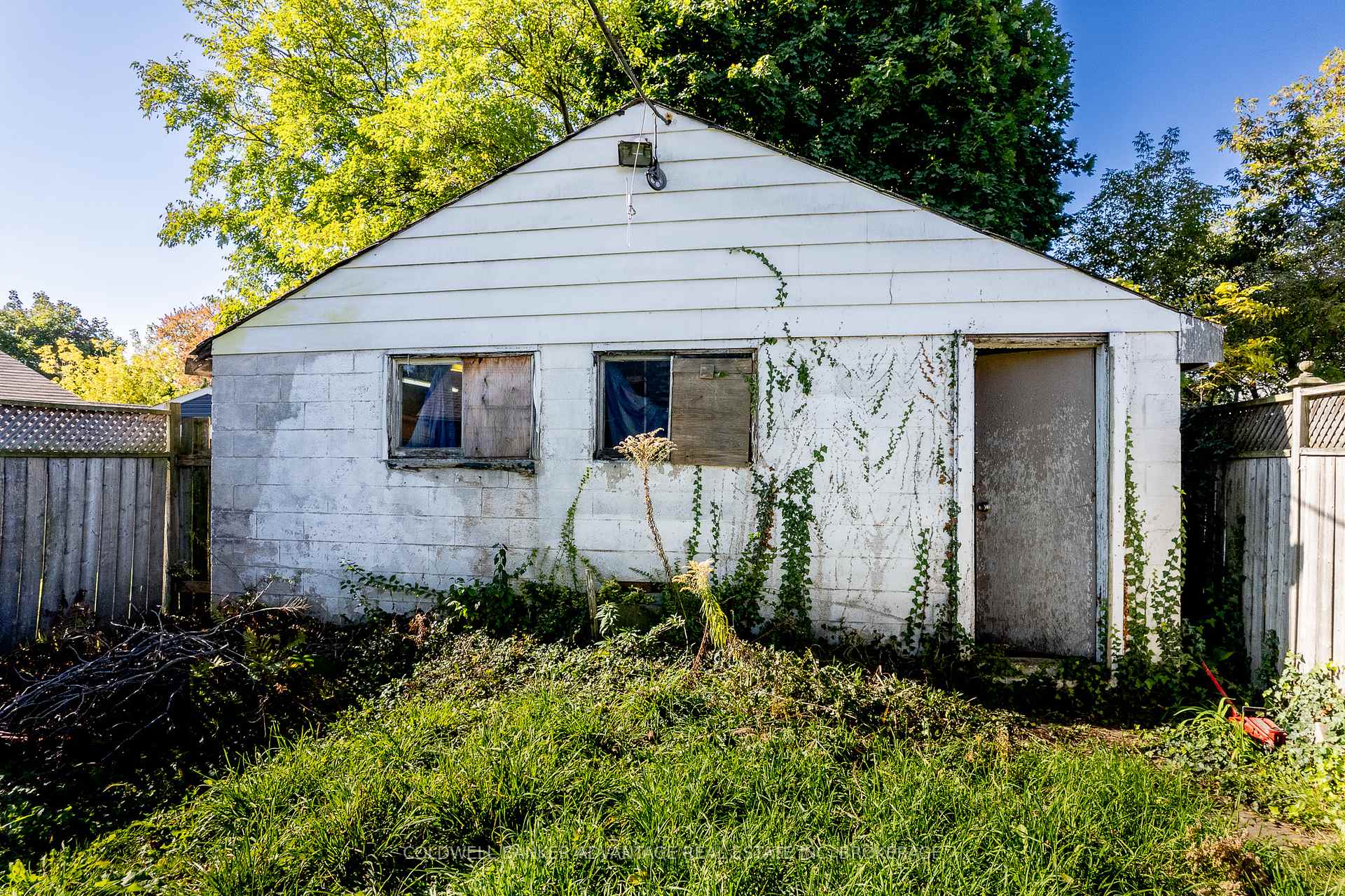 Photo 17 of 76 East 24th Street, Hamilton, Eastmount — HOMEH