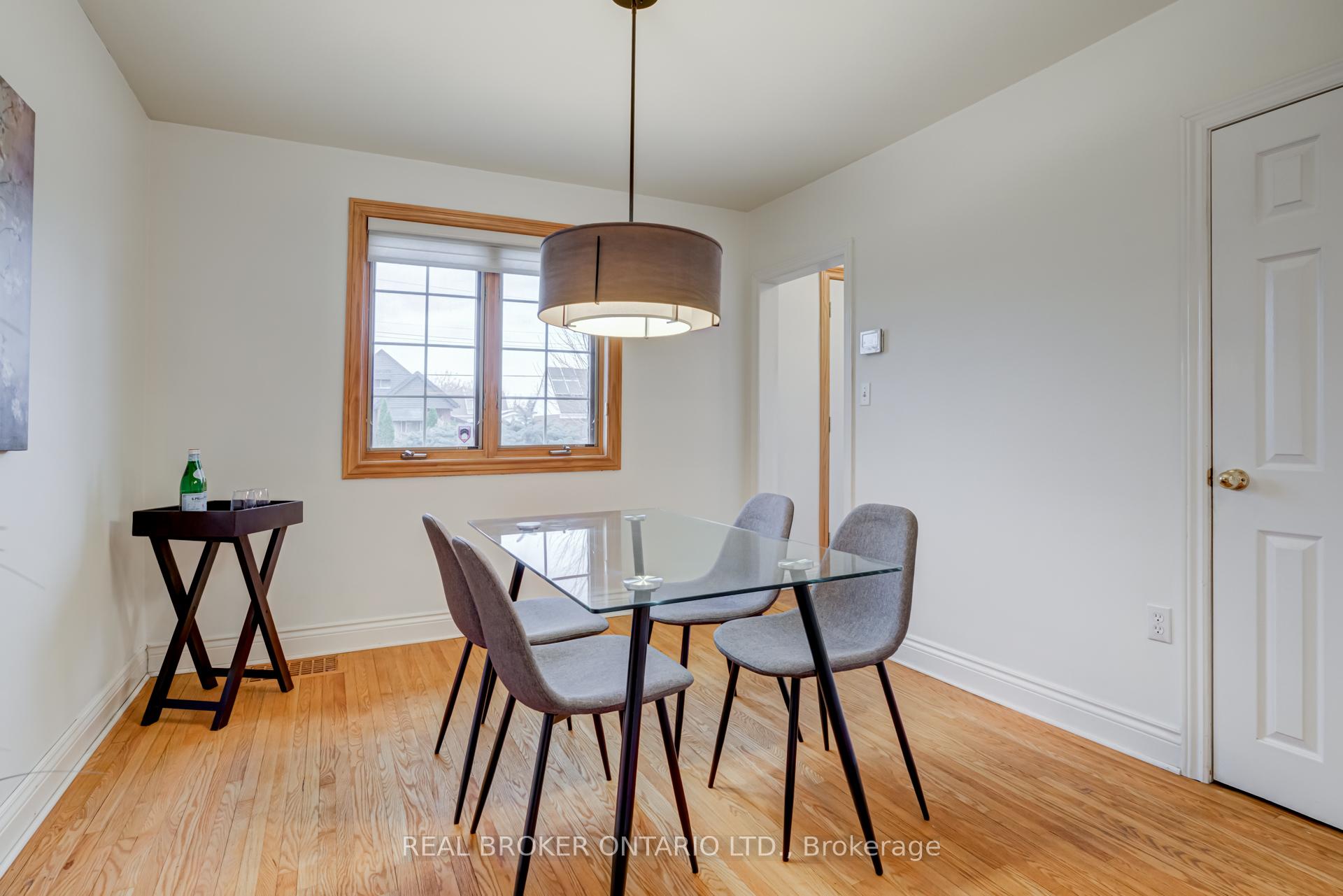 Photo 4 of 21 Gailmont Drive, Hamilton, Corman — HOMEH