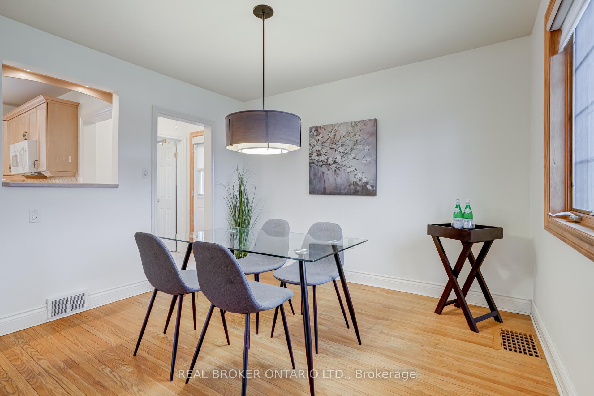 Photo 5 of 21 Gailmont Drive, Hamilton, Corman — HOMEH
