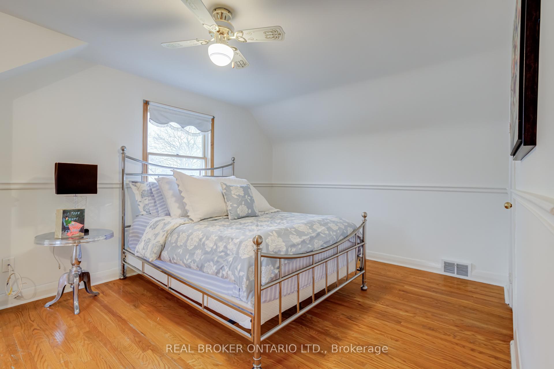 Photo 20 of 21 Gailmont Drive, Hamilton, Corman — HOMEH