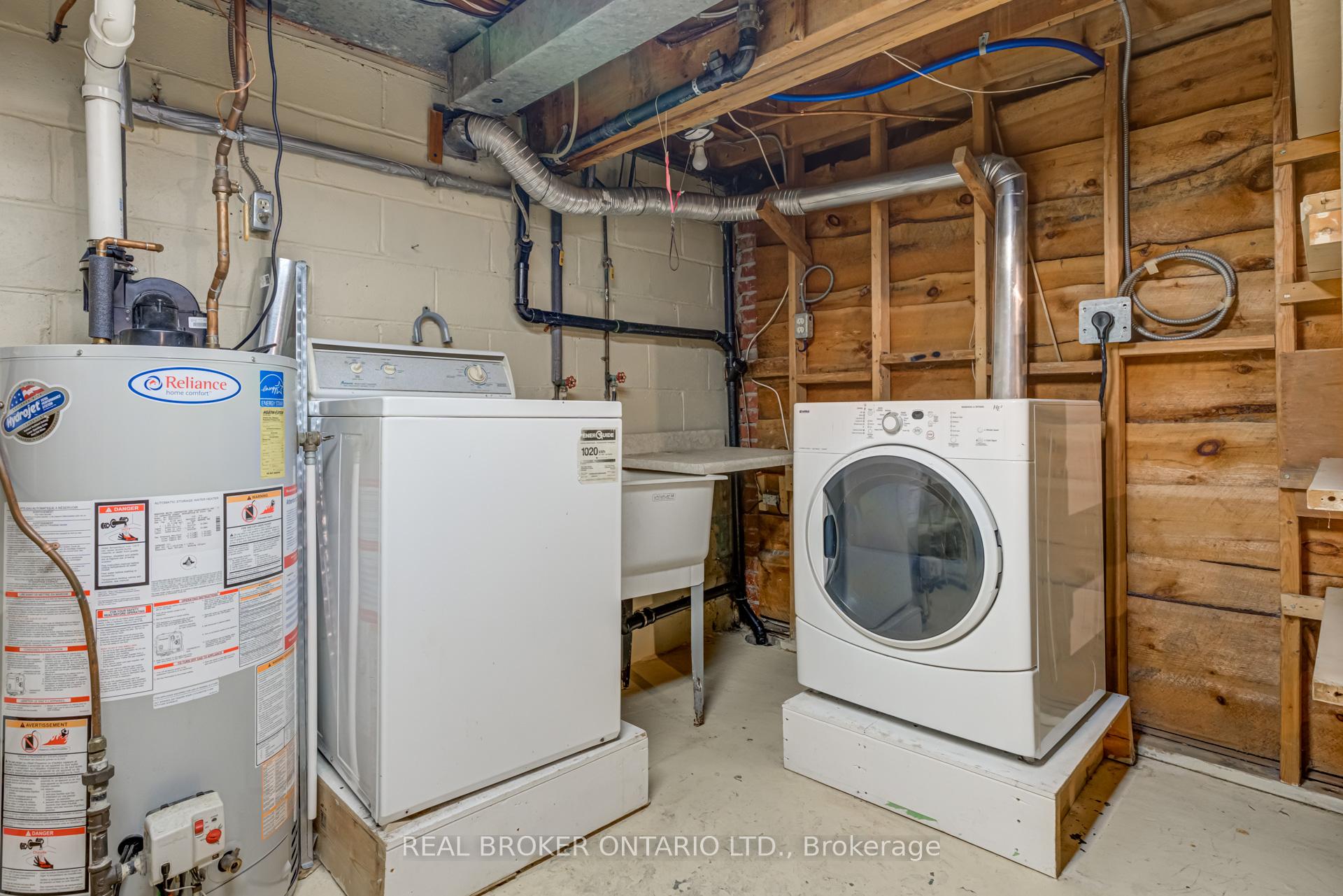 Photo 27 of 21 Gailmont Drive, Hamilton, Corman — HOMEH