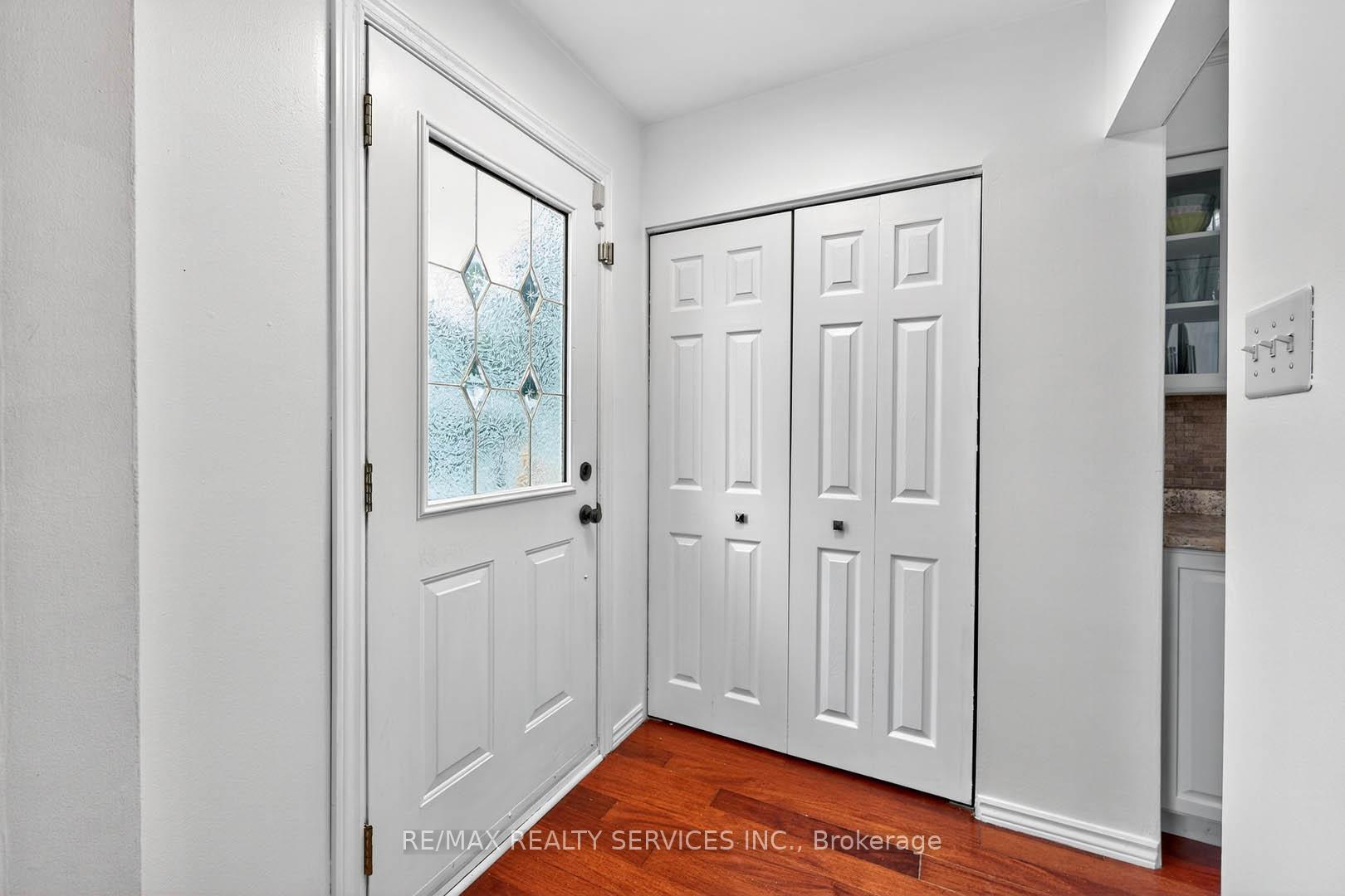 Photo 6 of 28 Chipwood Crescent, Brampton, Madoc — HOMEH