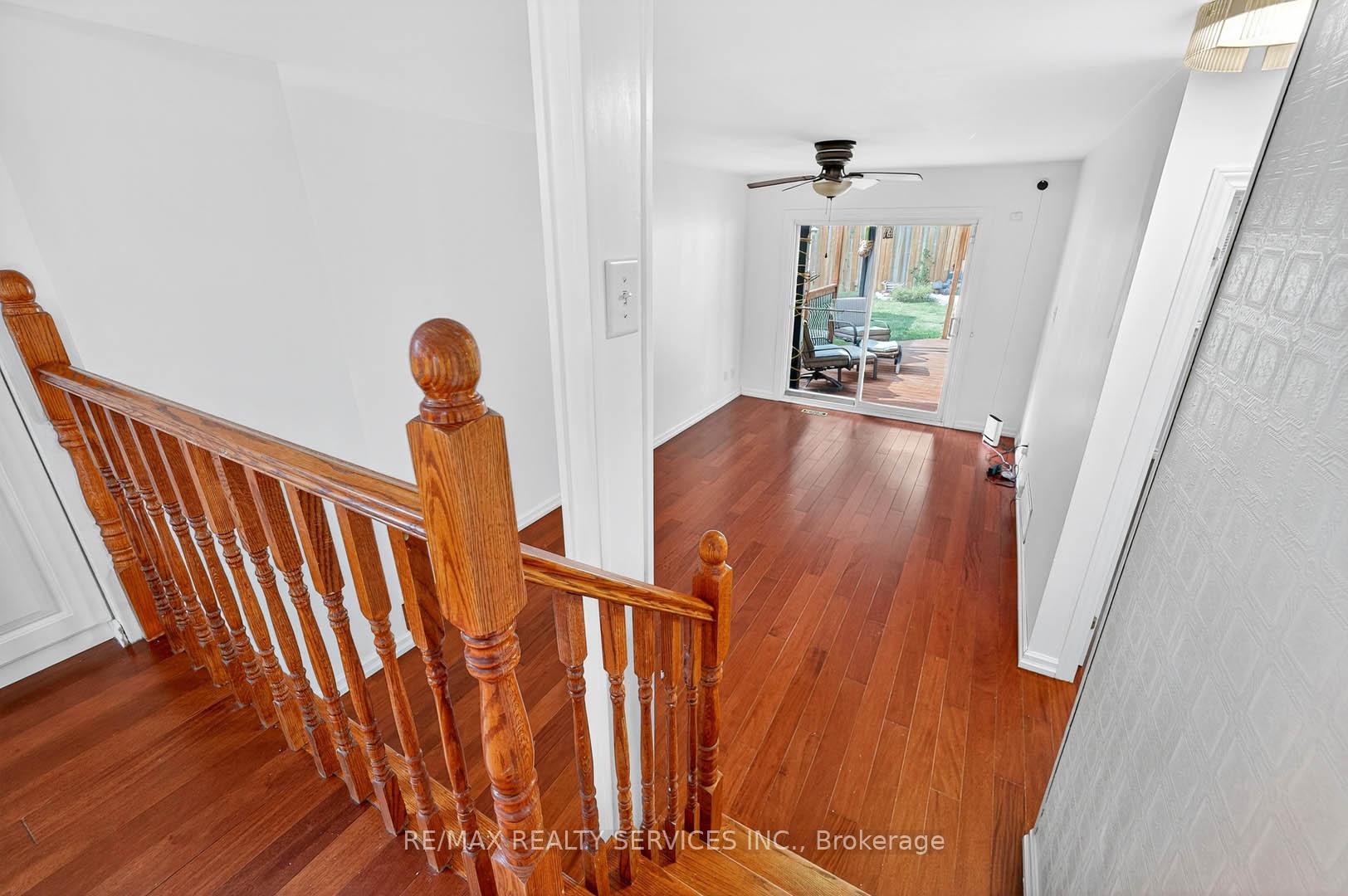 Photo 18 of 28 Chipwood Crescent, Brampton, Madoc — HOMEH