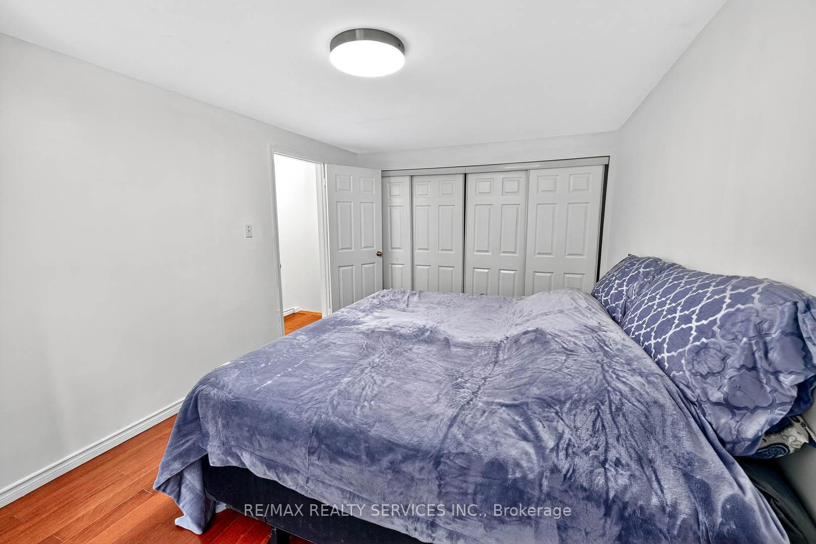 Photo 23 of 28 Chipwood Crescent, Brampton, Madoc — HOMEH