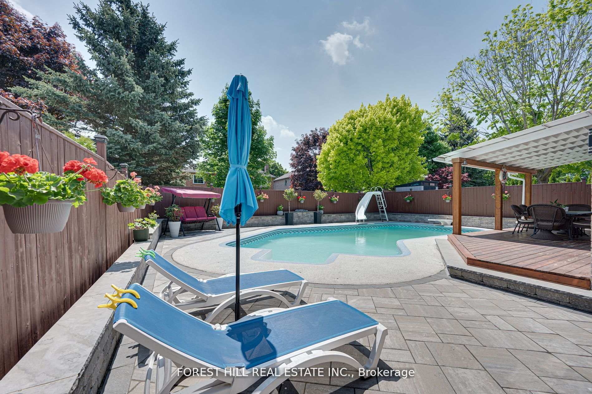 Photo 35 of 48 Haskell Crescent, Aurora, Aurora Highlands — HOMEH