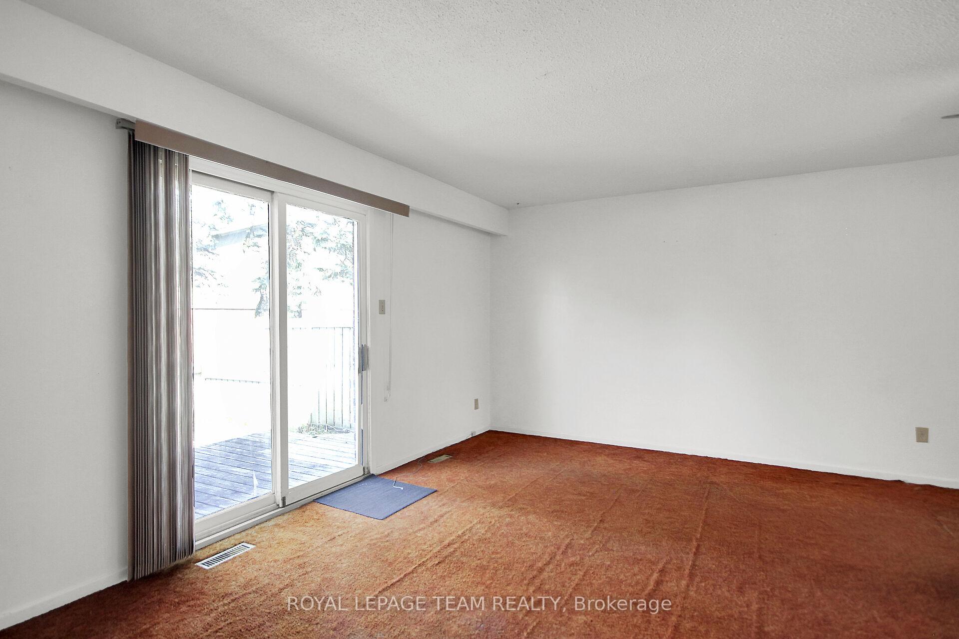 Photo 29 of Unit D, 459 Moodie Drive, Ottawa, Arbeatha Park — HOMEH