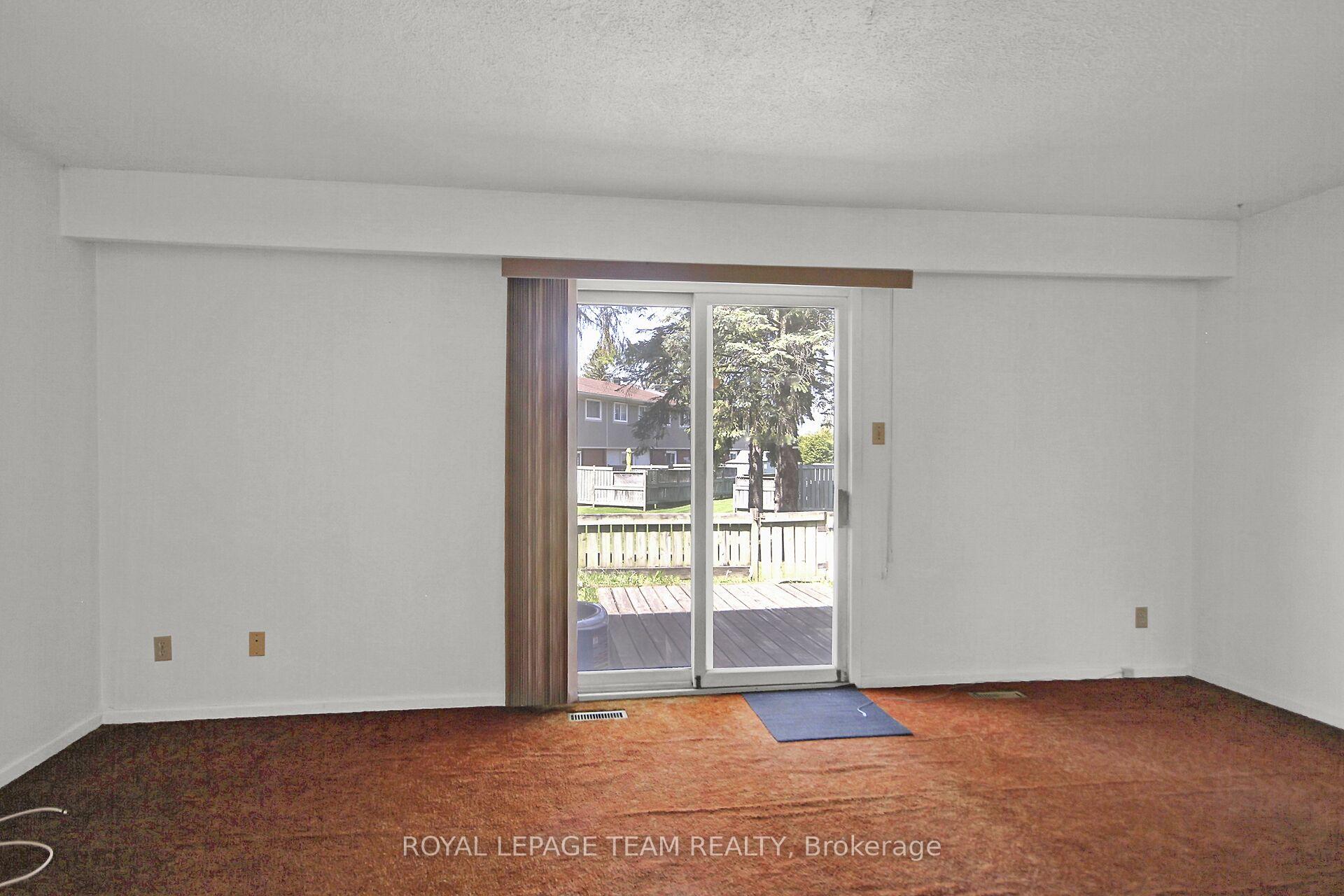 Photo 30 of Unit D, 459 Moodie Drive, Ottawa, Arbeatha Park — HOMEH