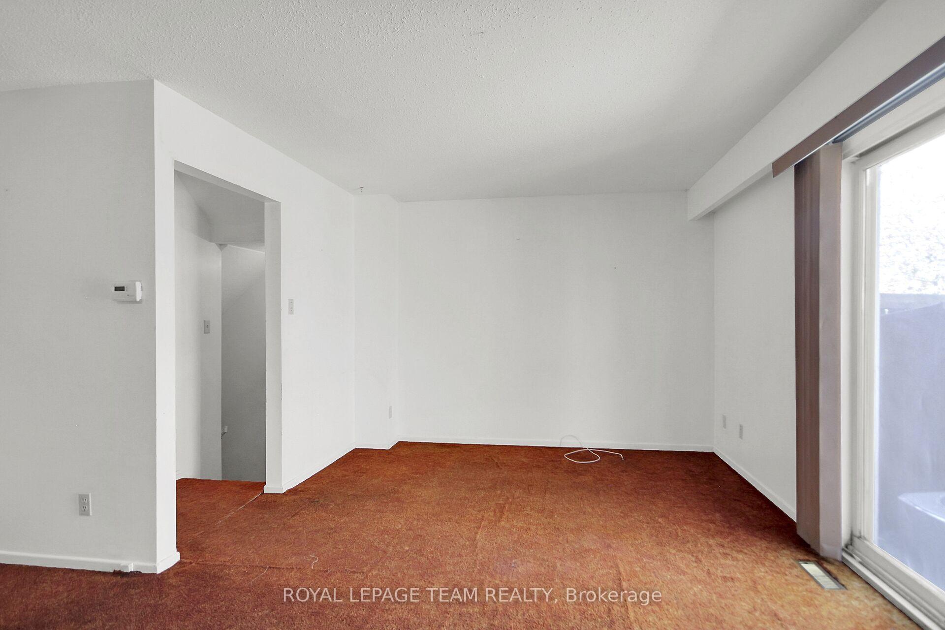 Photo 31 of Unit D, 459 Moodie Drive, Ottawa, Arbeatha Park — HOMEH