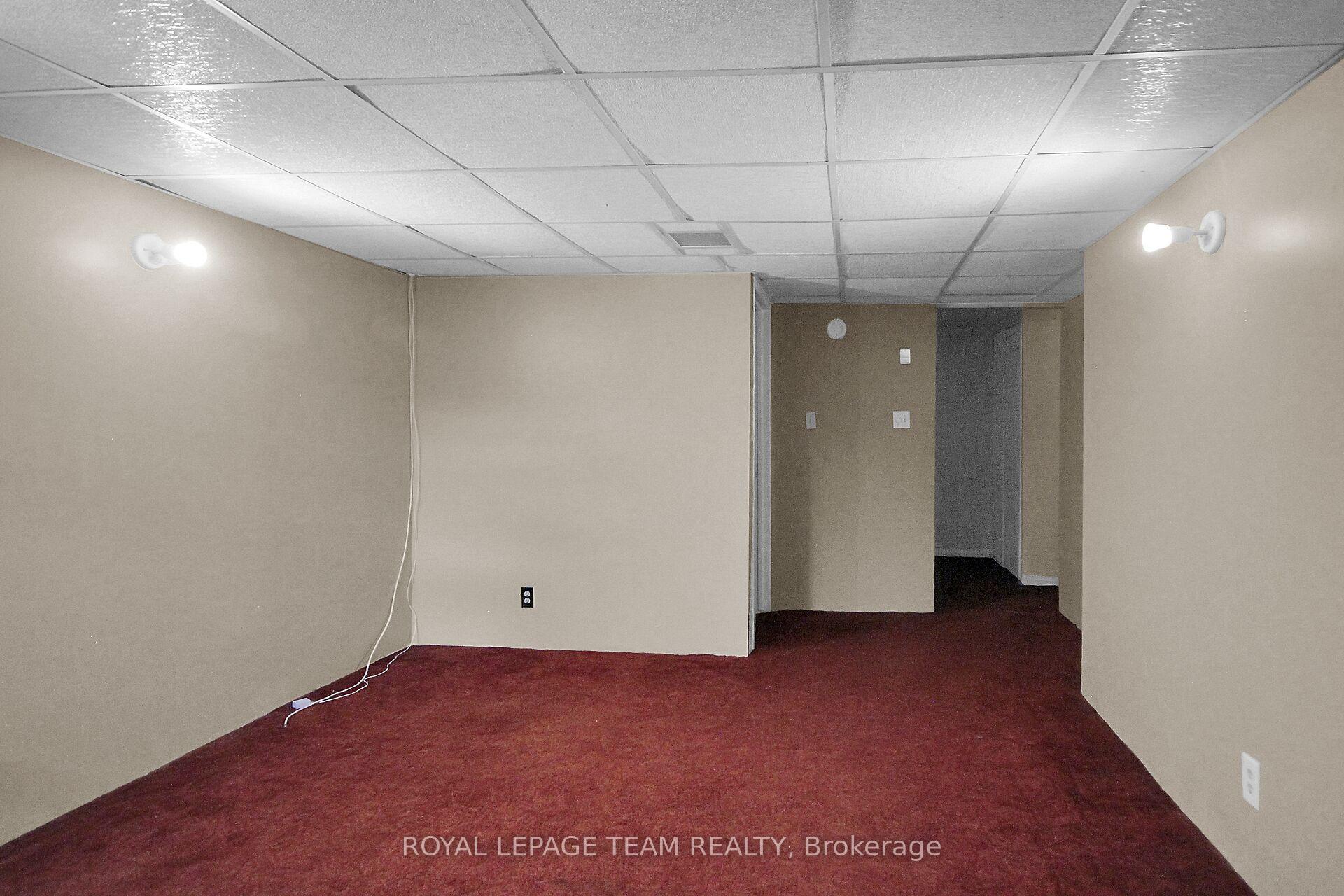 Photo 37 of Unit D, 459 Moodie Drive, Ottawa, Arbeatha Park — HOMEH