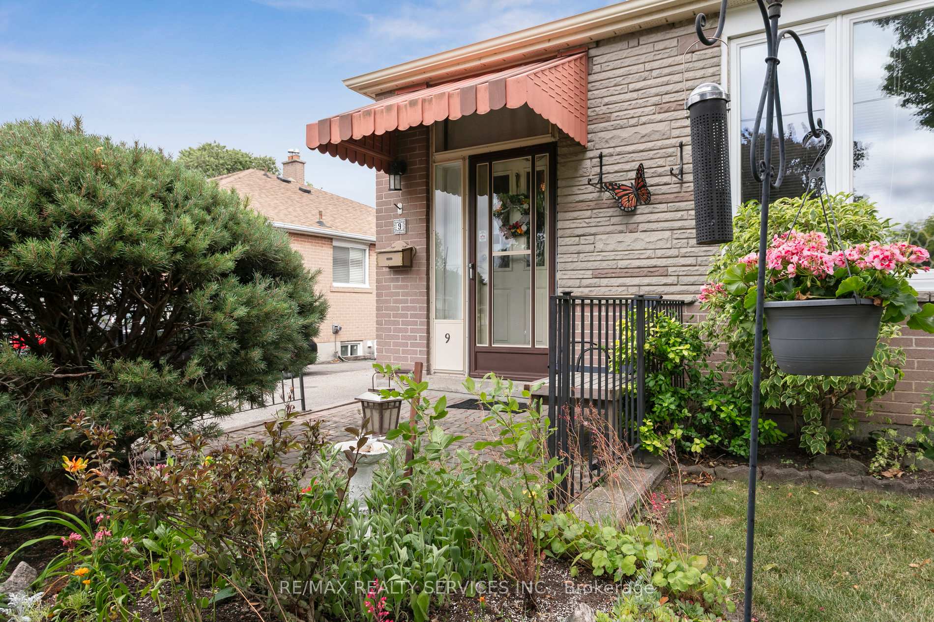 Photo 41 of 9 Algonquin Boulevard, Brampton, Avondale — HOMEH