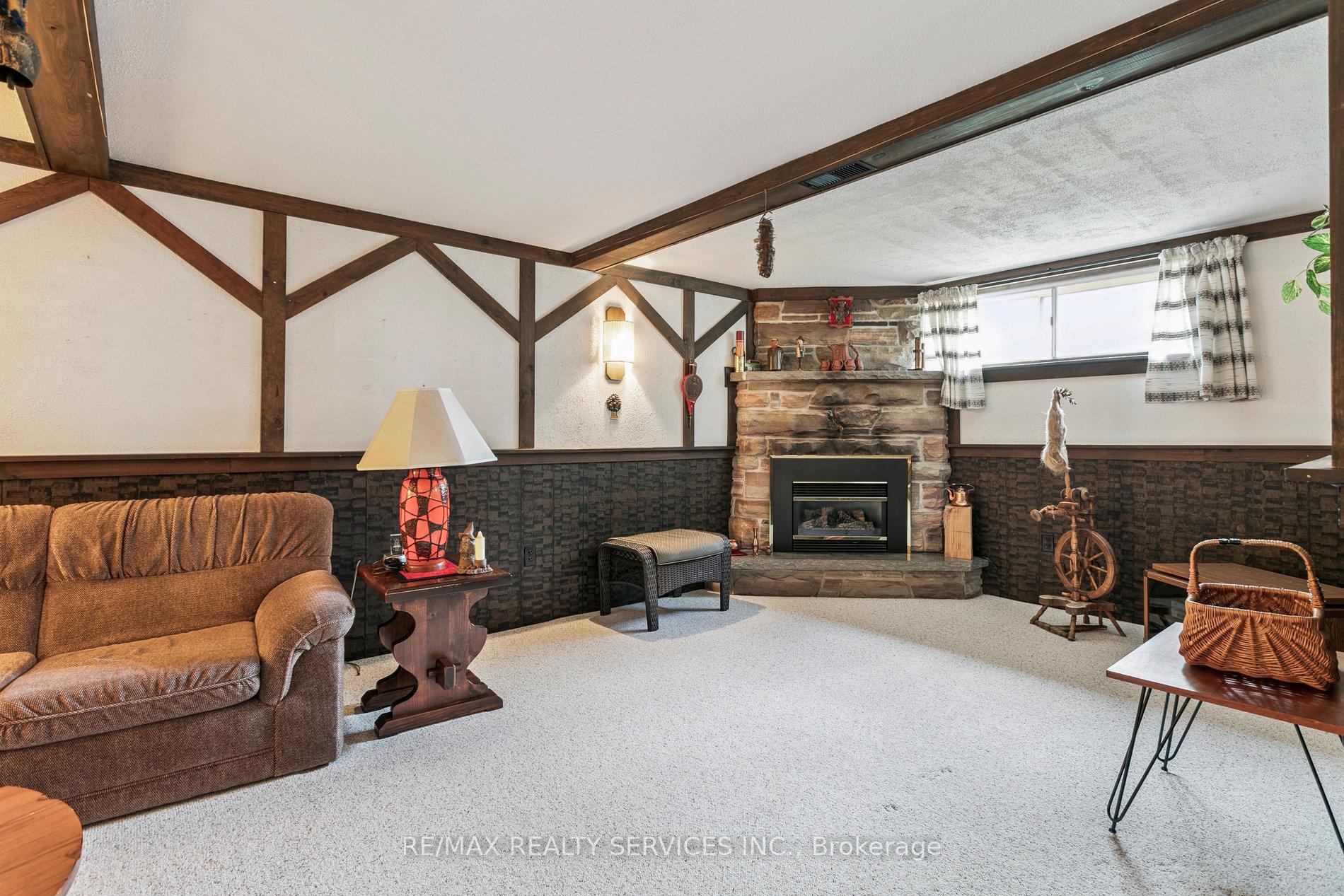Photo 18 of 9 Algonquin Boulevard, Brampton, Avondale — HOMEH