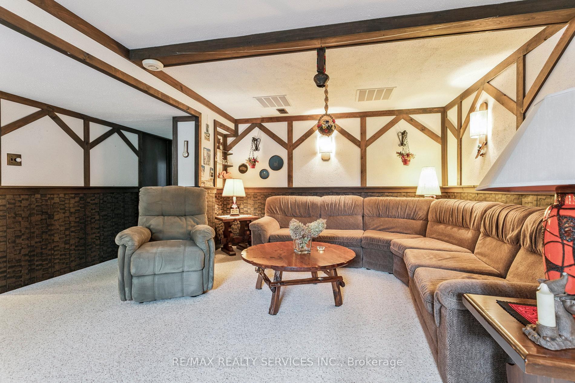 Photo 44 of 9 Algonquin Boulevard, Brampton, Avondale — HOMEH