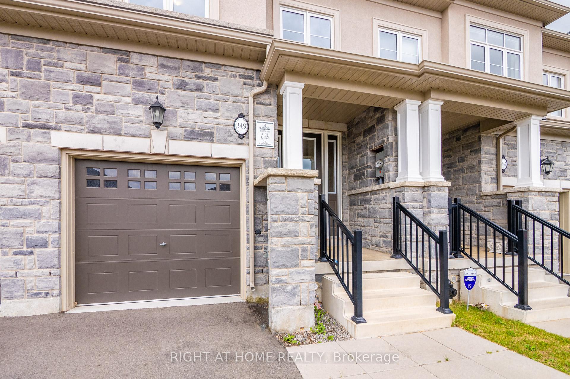 Photo 3 of 349 Raymond Road, Hamilton, Ancaster — HOMEH