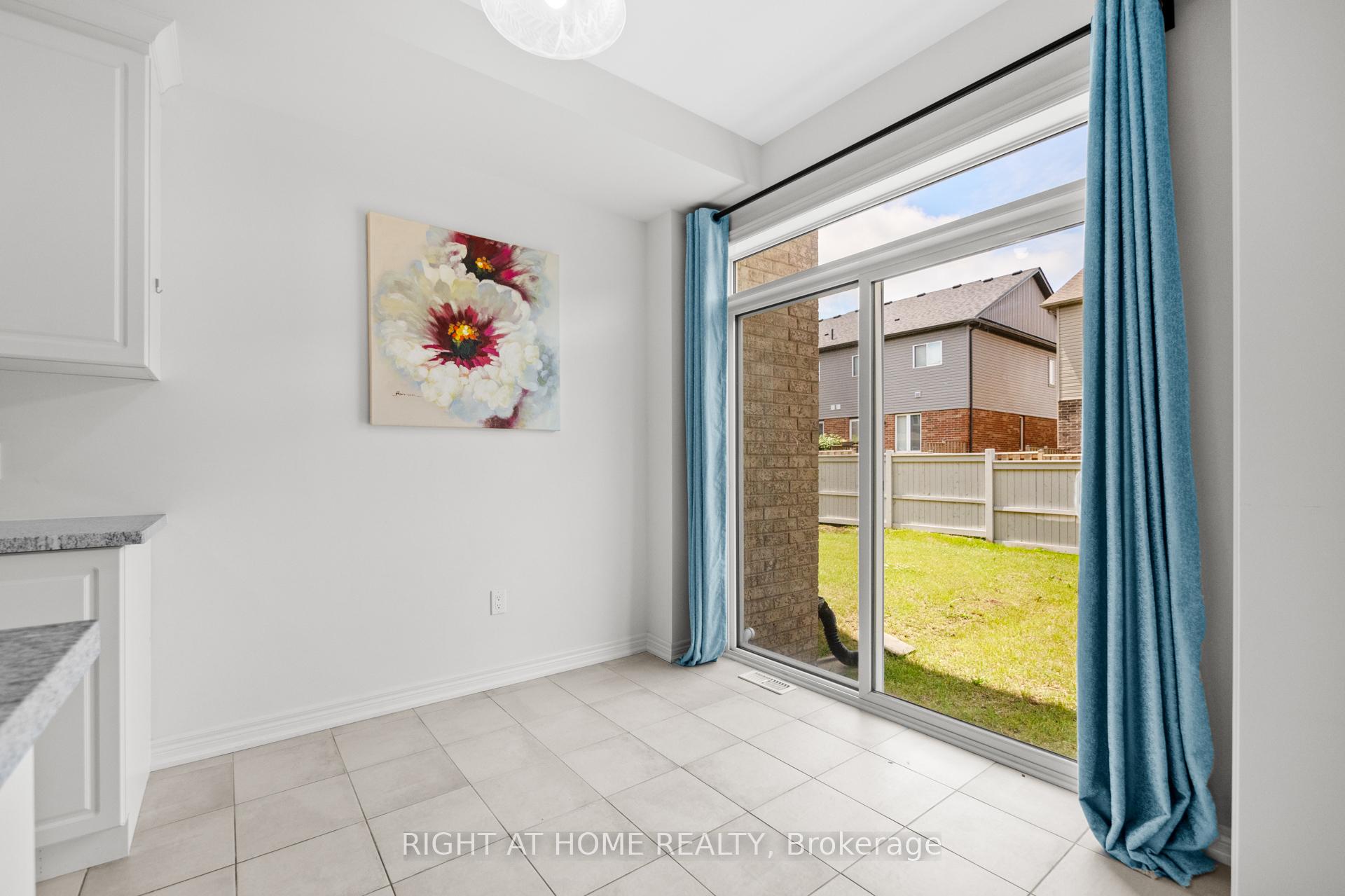 Photo 14 of 349 Raymond Road, Hamilton, Ancaster — HOMEH