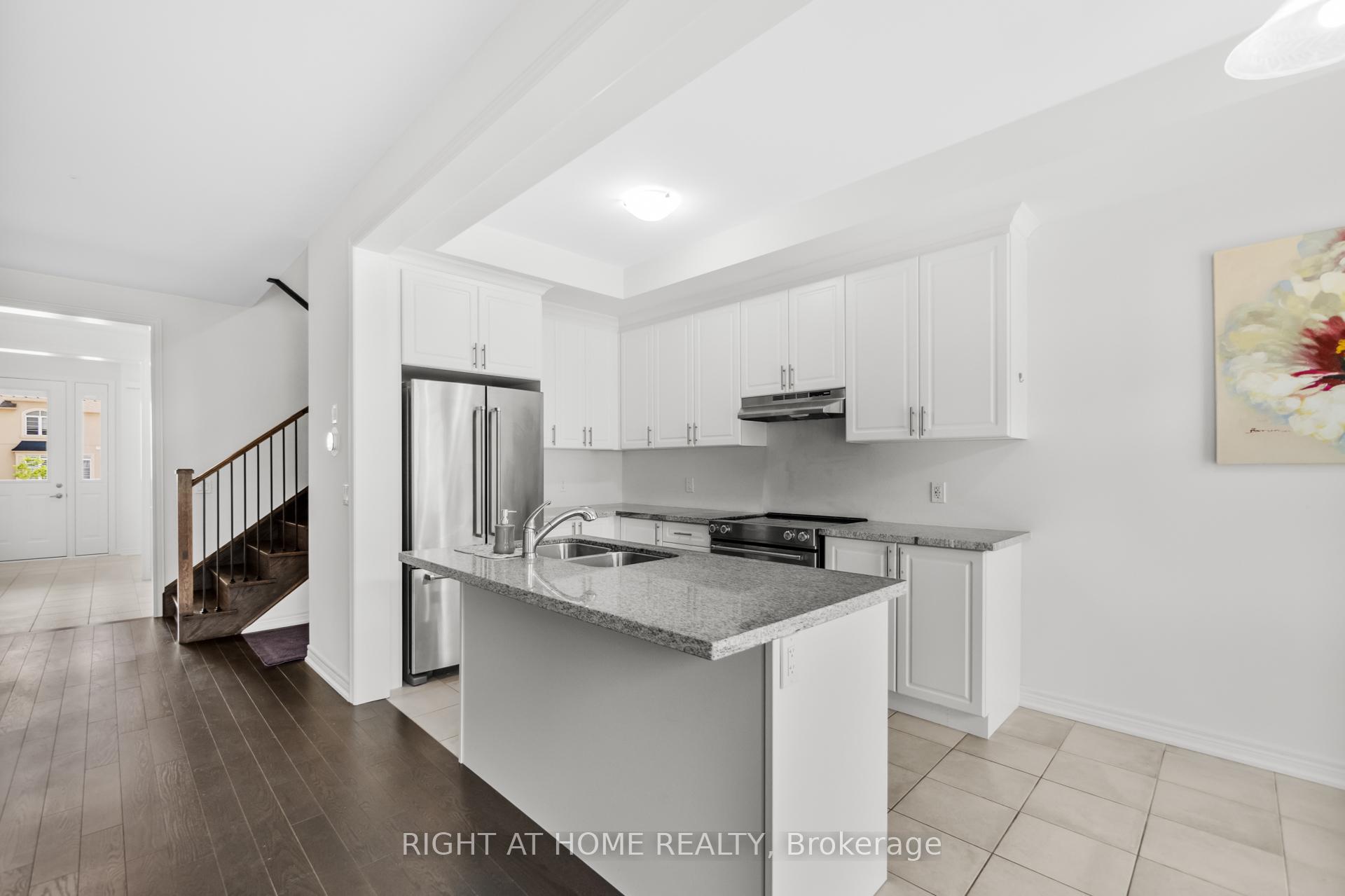 Photo 17 of 349 Raymond Road, Hamilton, Ancaster — HOMEH
