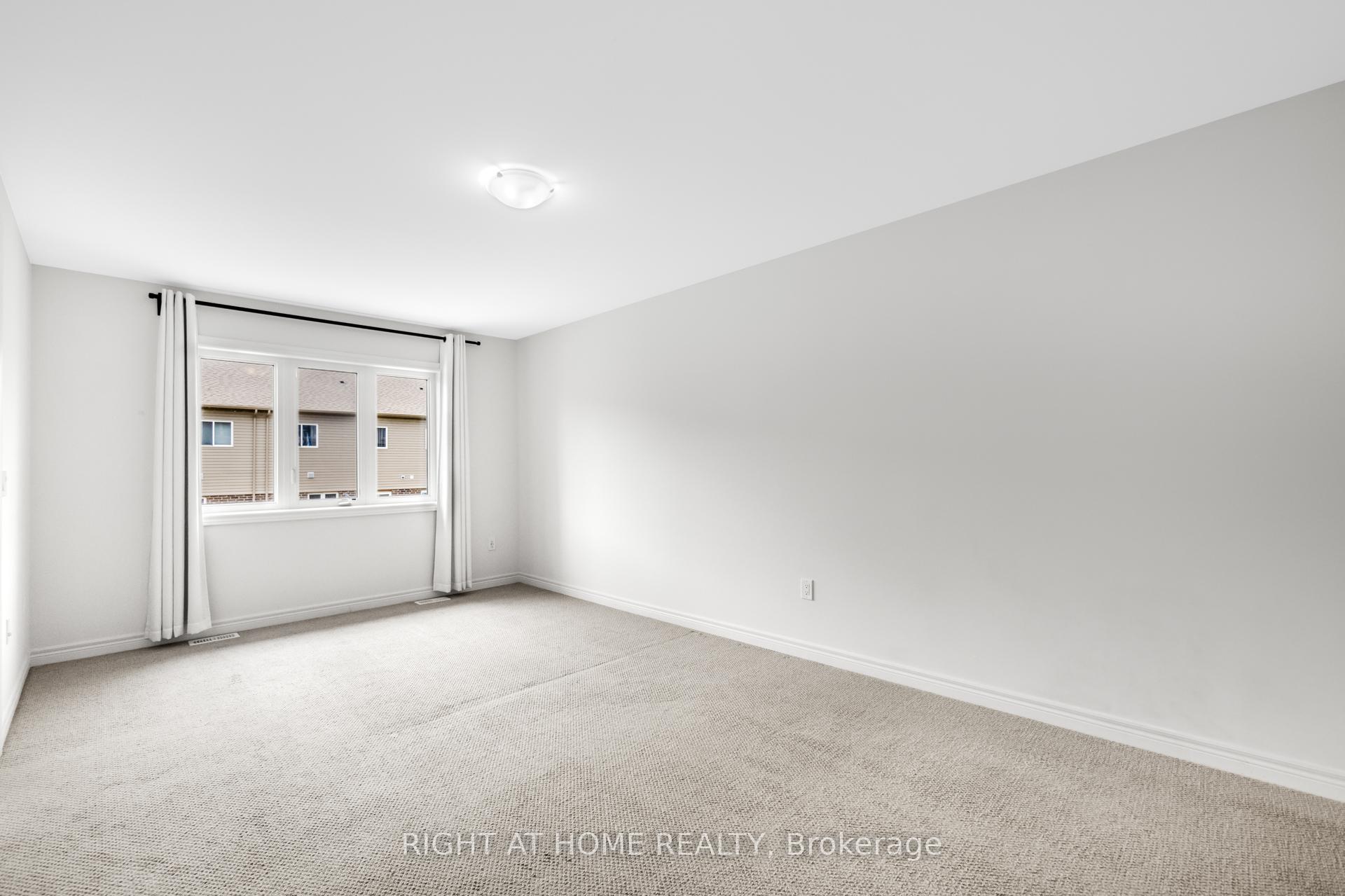 Photo 30 of 349 Raymond Road, Hamilton, Ancaster — HOMEH