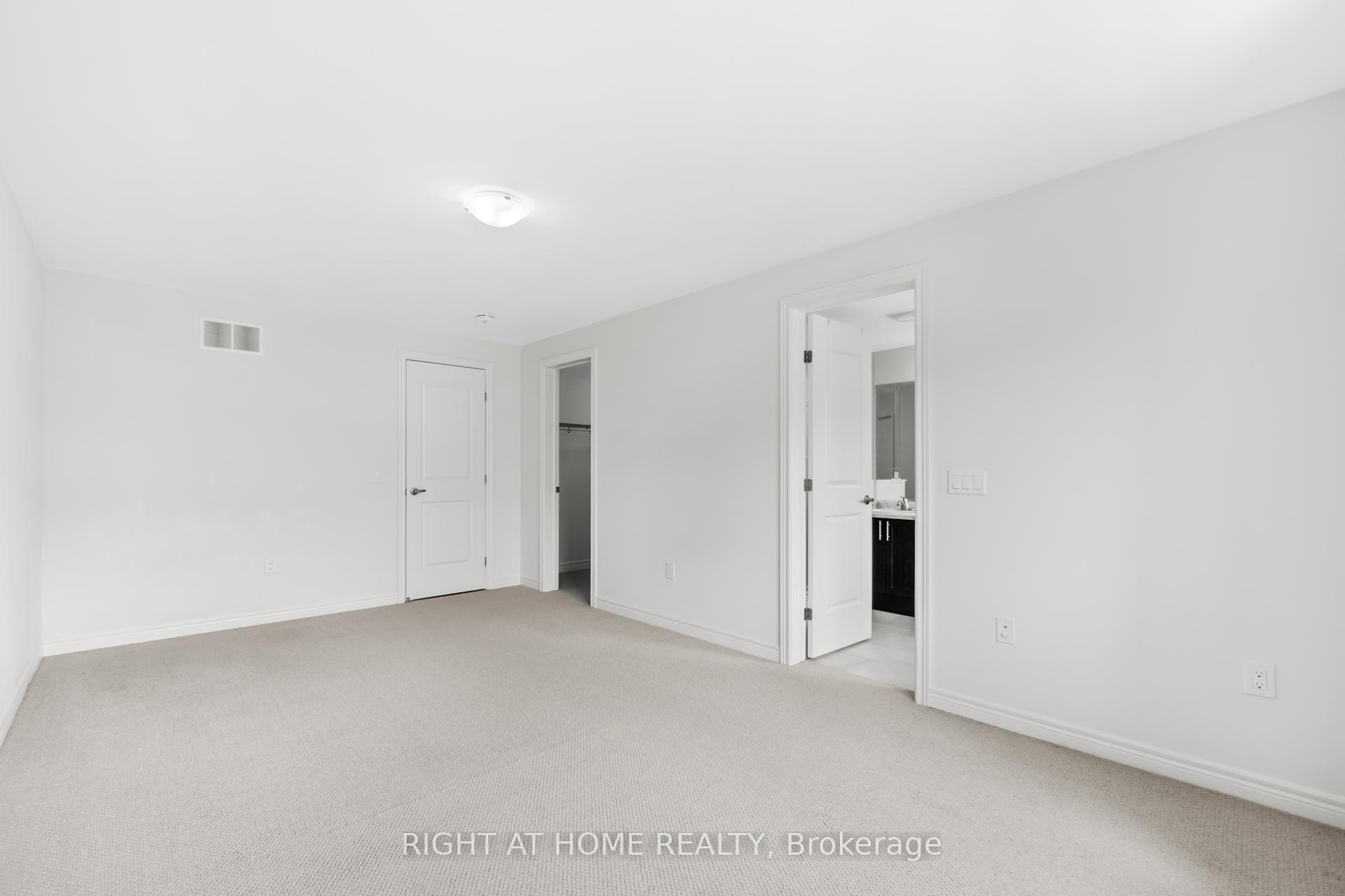 Photo 31 of 349 Raymond Road, Hamilton, Ancaster — HOMEH