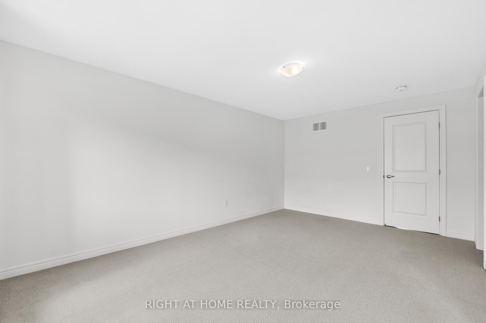 Photo 32 of 349 Raymond Road, Hamilton, Ancaster — HOMEH