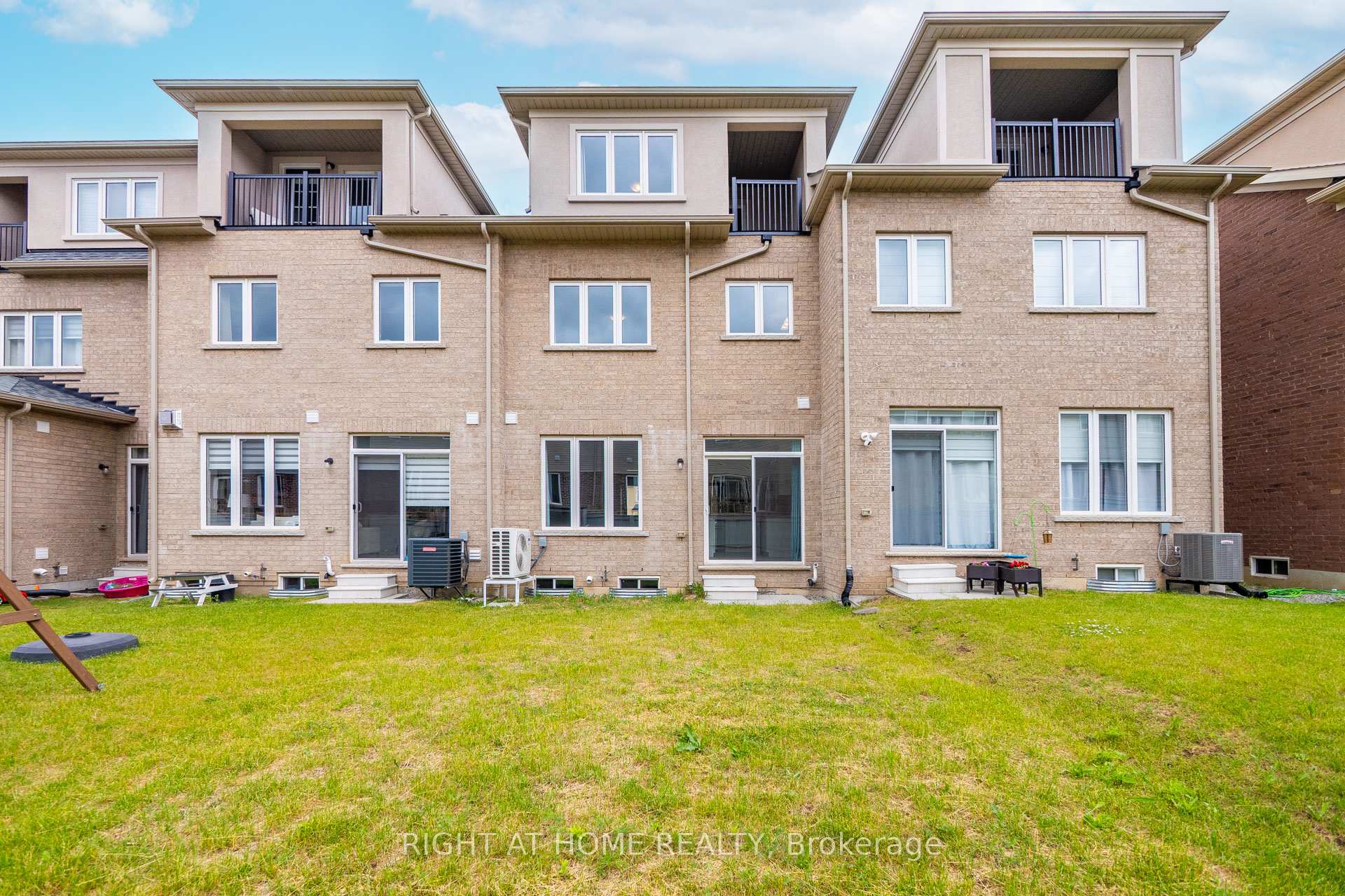 Photo 46 of 349 Raymond Road, Hamilton, Ancaster — HOMEH