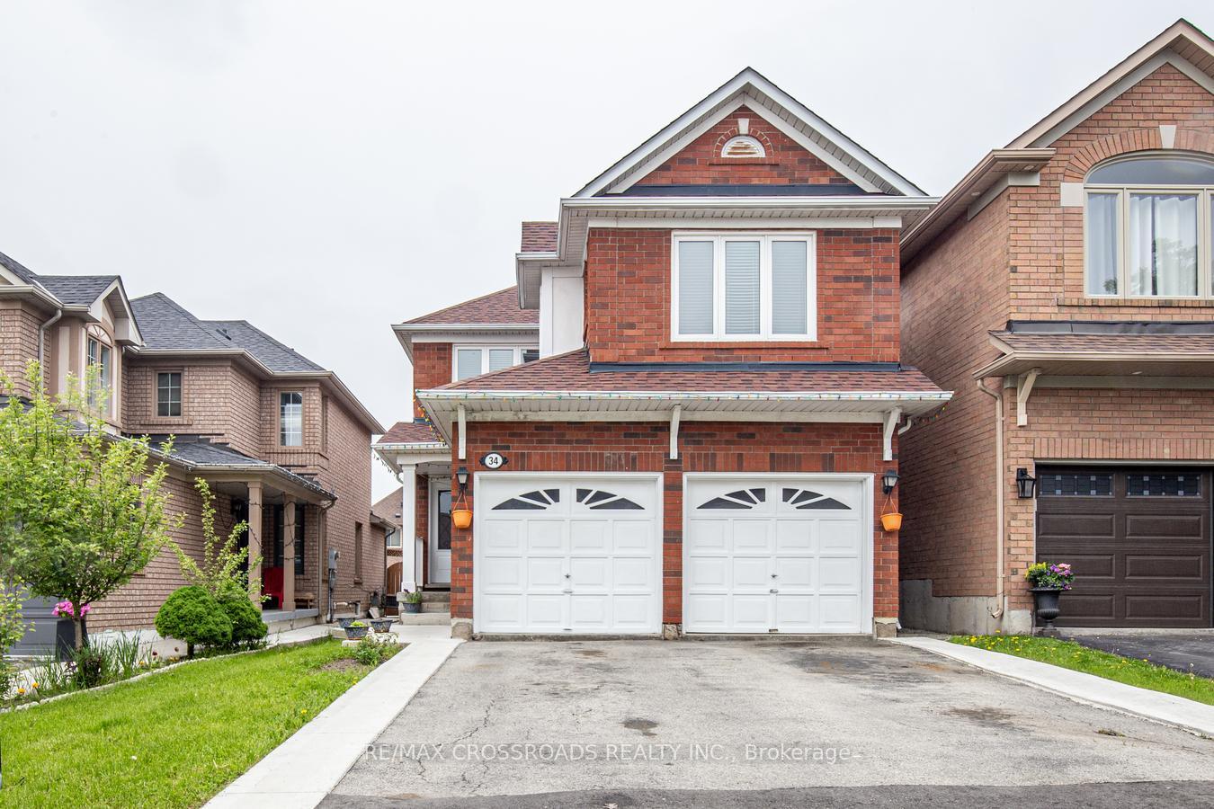 Photo 10 of 34 Narrow Valley Crescent, Brampton, Sandringham-Wellington — HOMEH