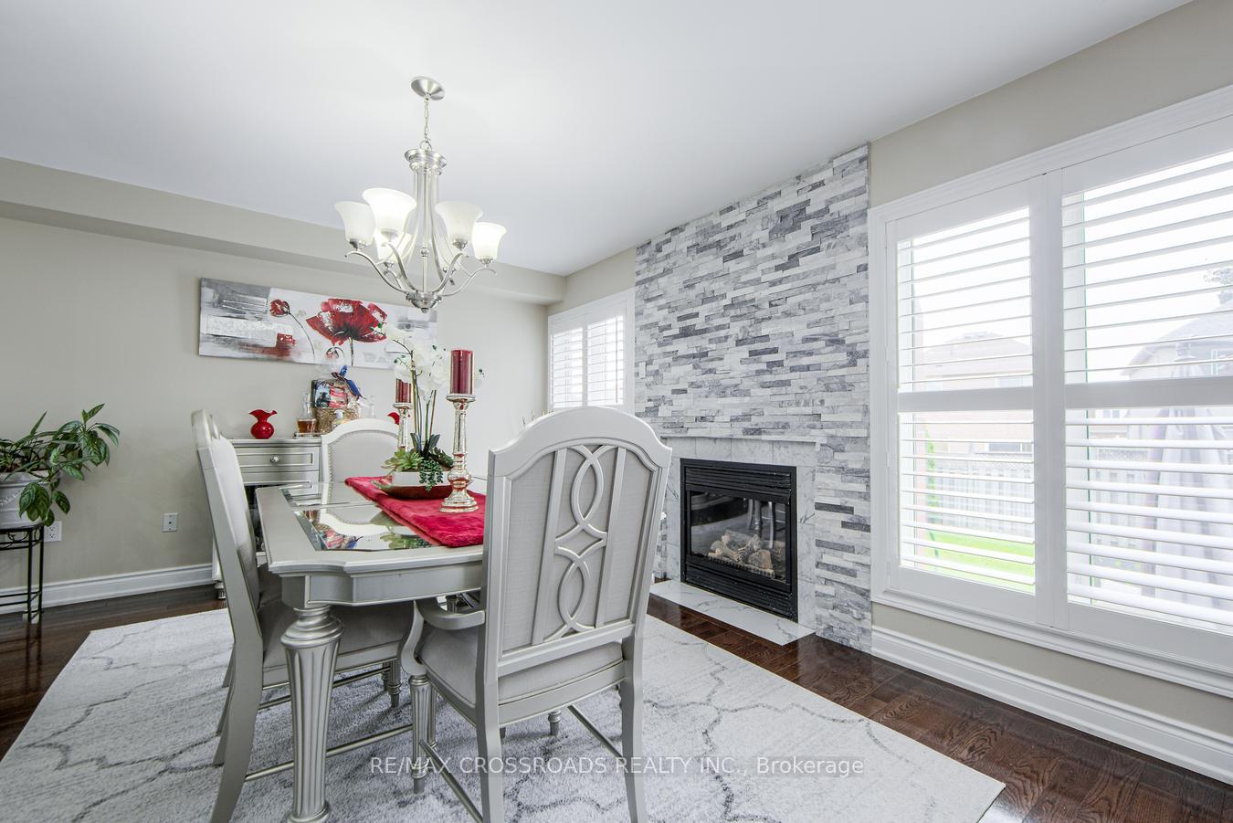 Photo 39 of 34 Narrow Valley Crescent, Brampton, Sandringham-Wellington — HOMEH