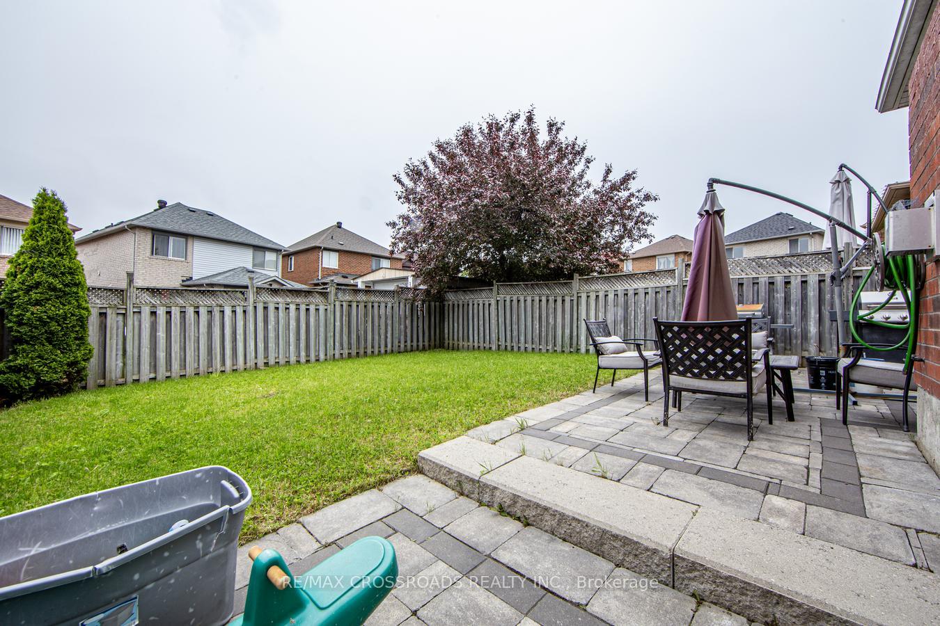 Photo 28 of 34 Narrow Valley Crescent, Brampton, Sandringham-Wellington — HOMEH
