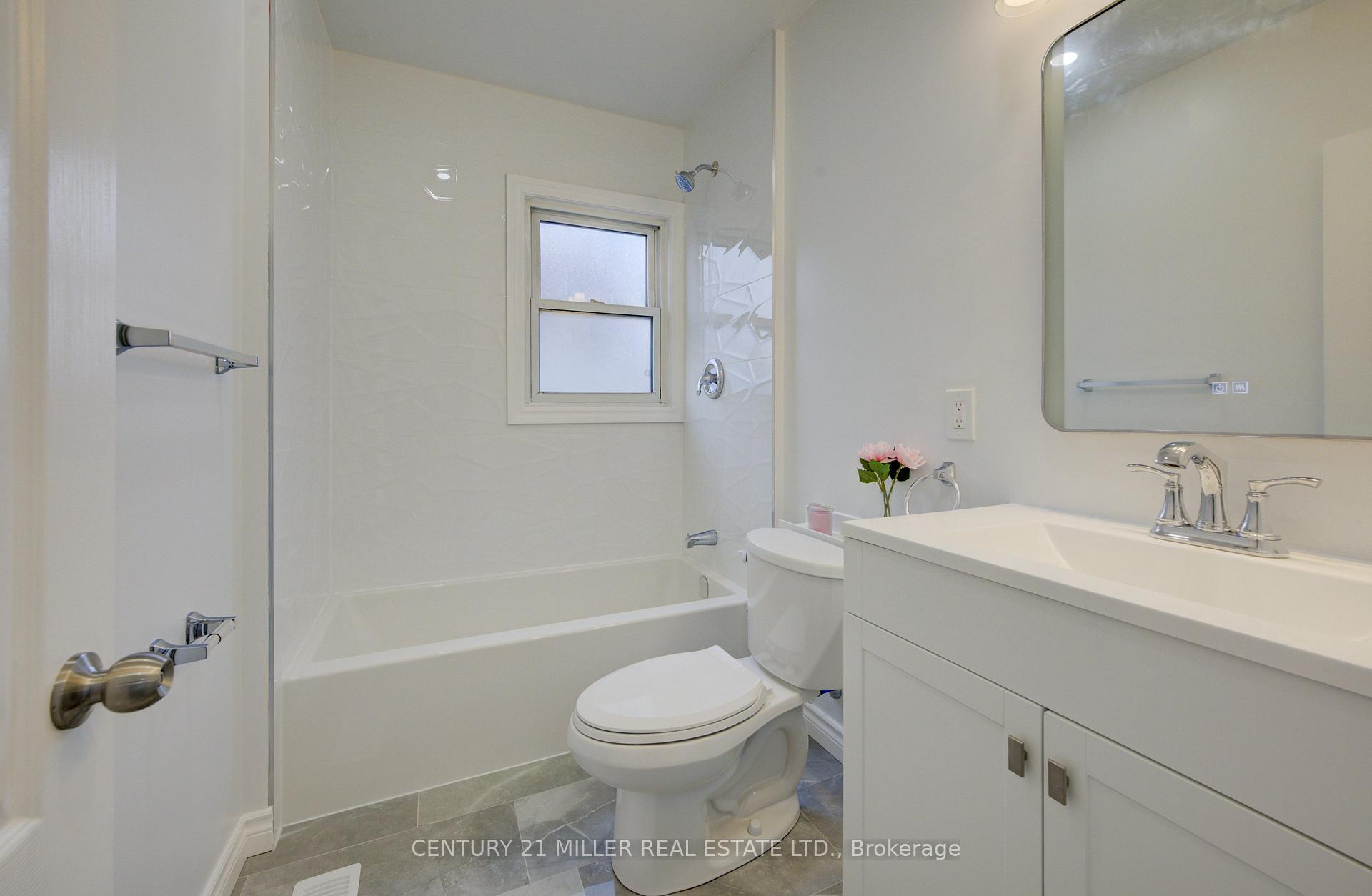 Photo 15 of 196 Queensdale Avenue E, Hamilton, Centremount — HOMEH