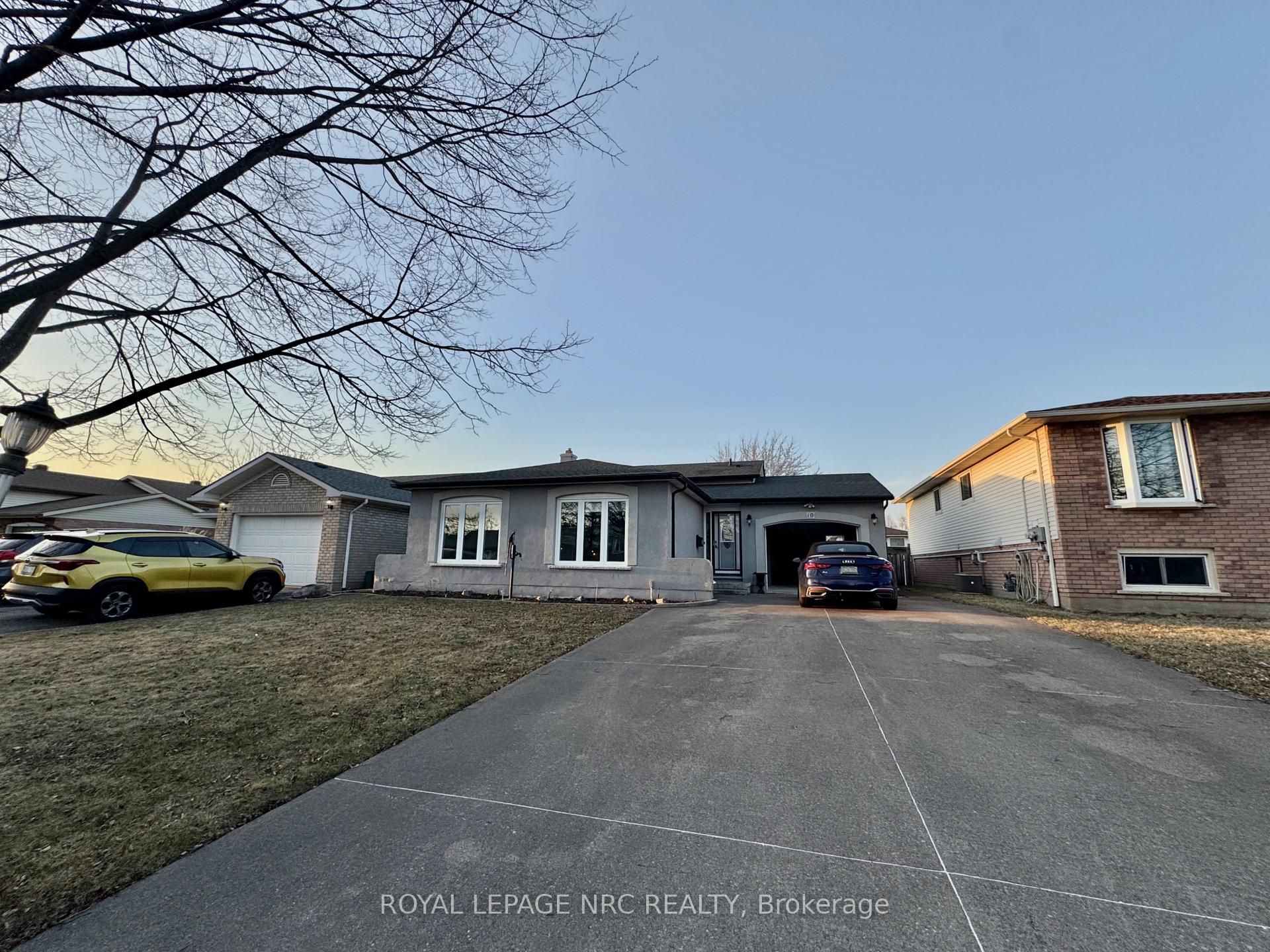 Front of 10 Cornwell Circle