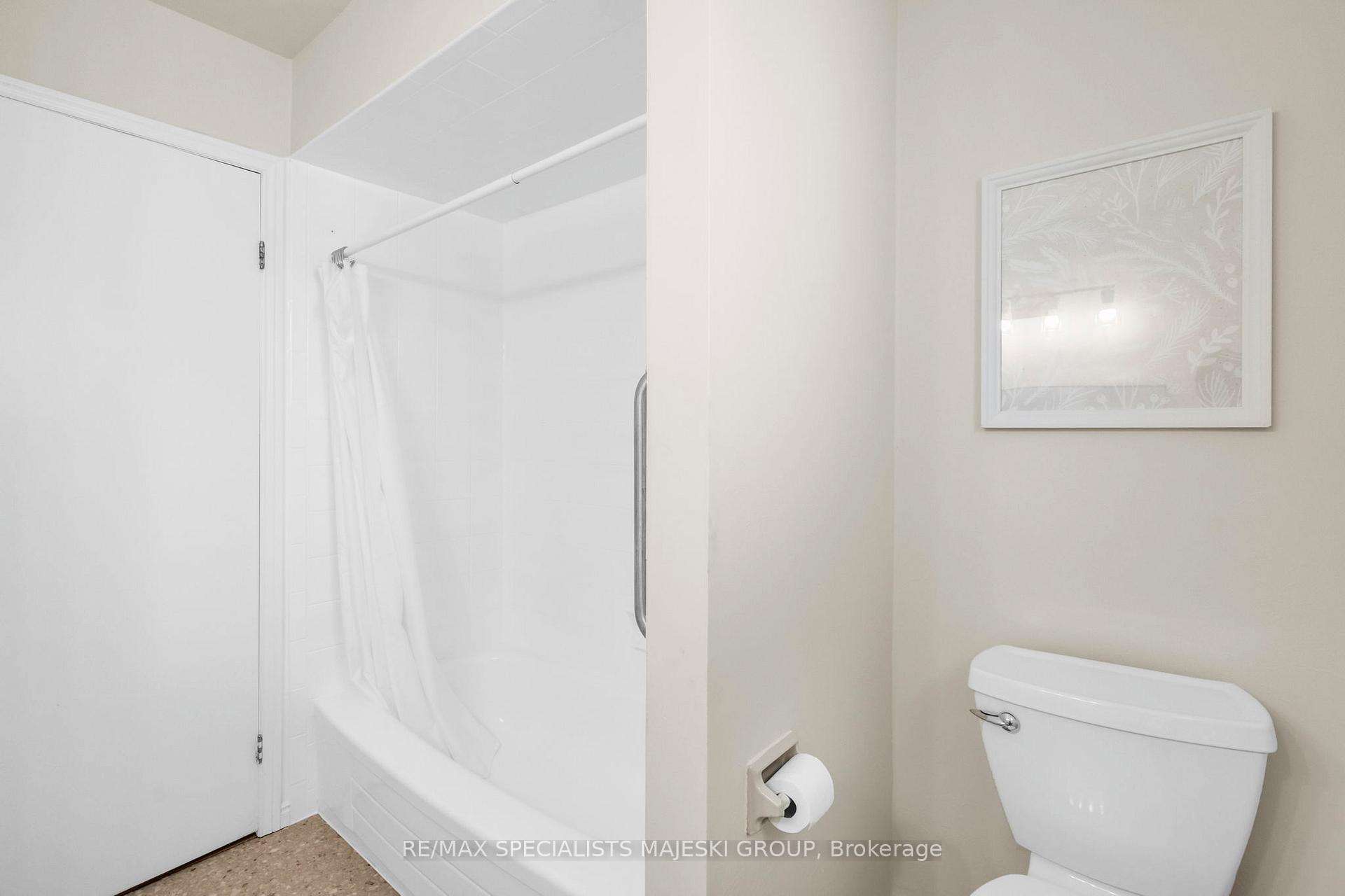 Photo 29 of 49 Goldwin Street, Hamilton, Gurnett — HOMEH