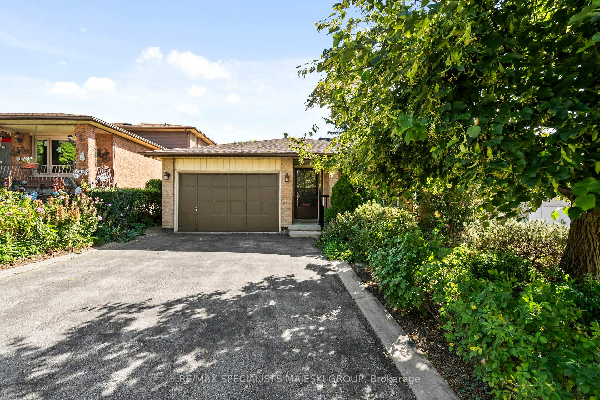 Photo 49 of 49 Goldwin Street, Hamilton, Gurnett — HOMEH