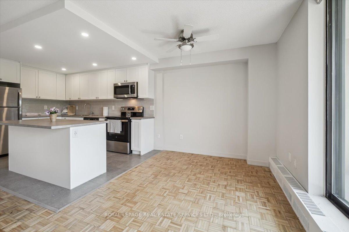 Photo 7 of Unit 408, 62 Park Avenue, Halton Hills, Georgetown — HOMEH